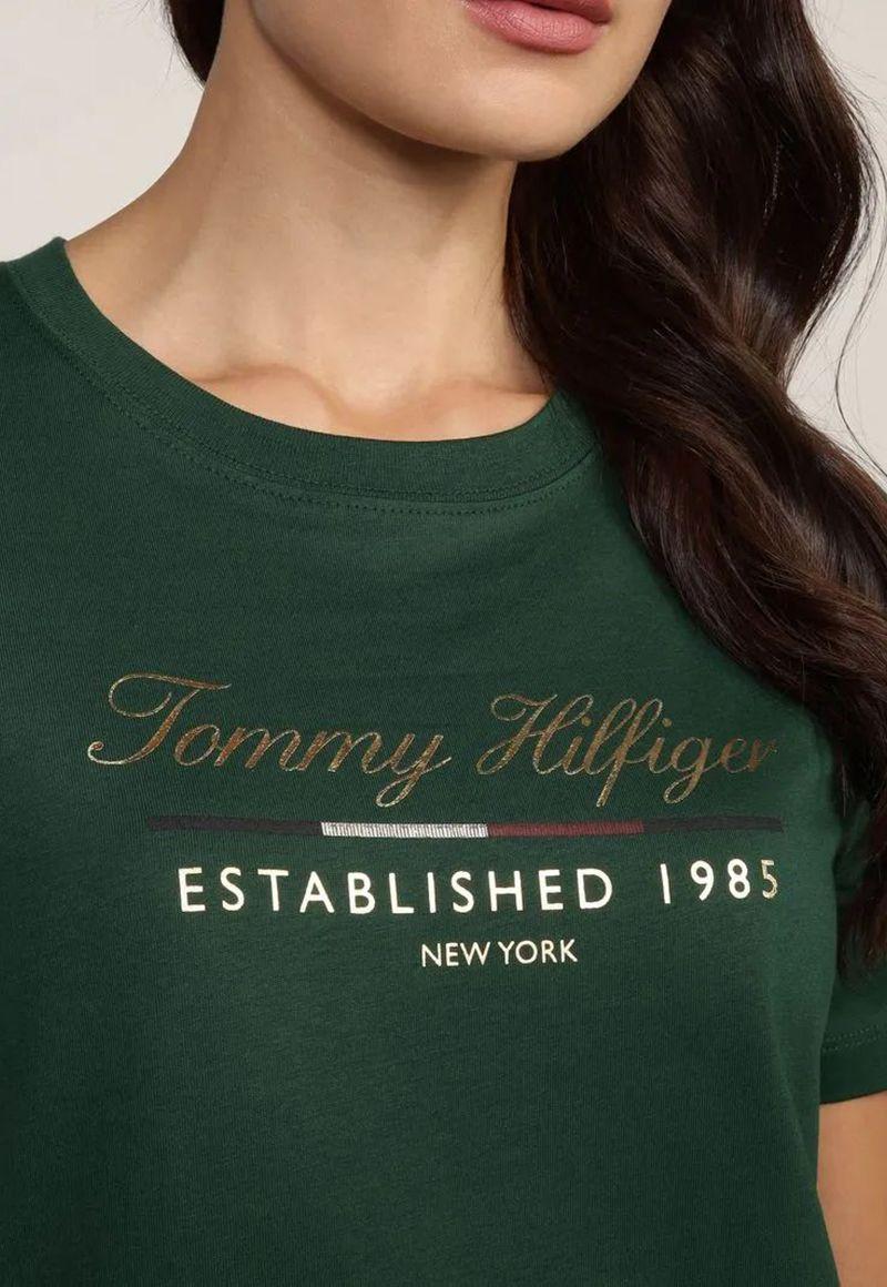 Polera Con Logo Gráfico Script Verde Tommy Hilfiger-3