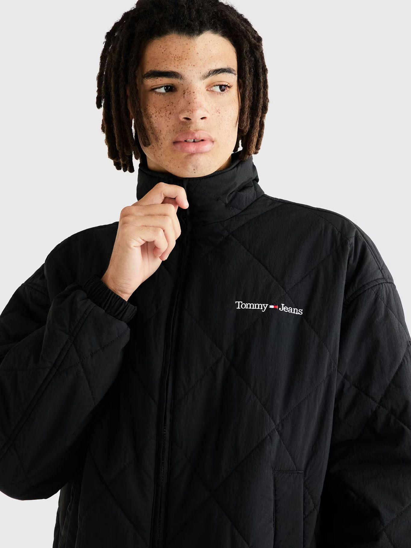 Chaqueta Liviana Boxy Negro Tommy Jeans-3
