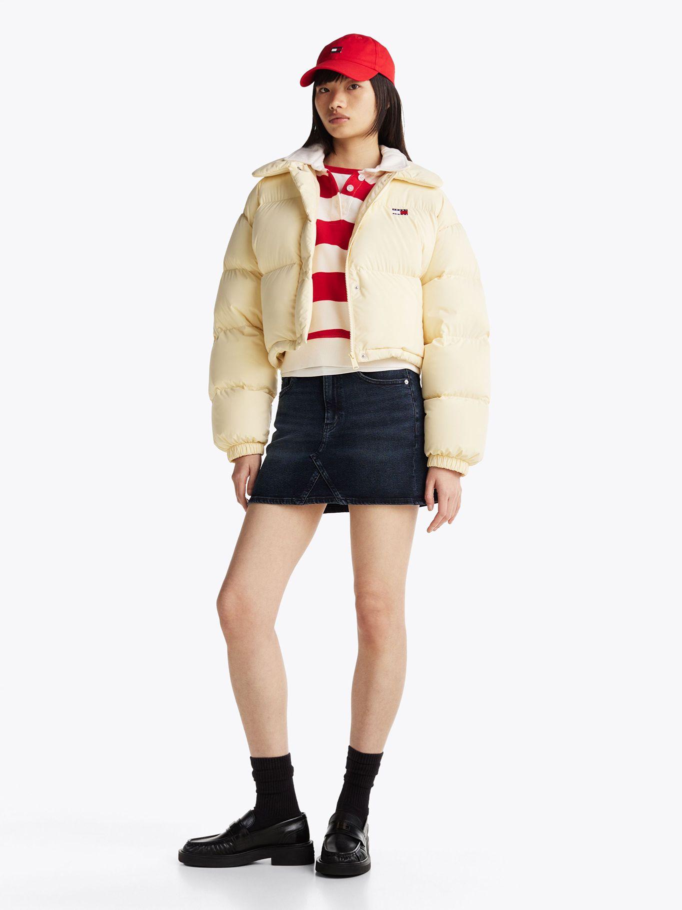Parka Cropped Acolchada Con Logo Amarillo Tommy Jeans-1