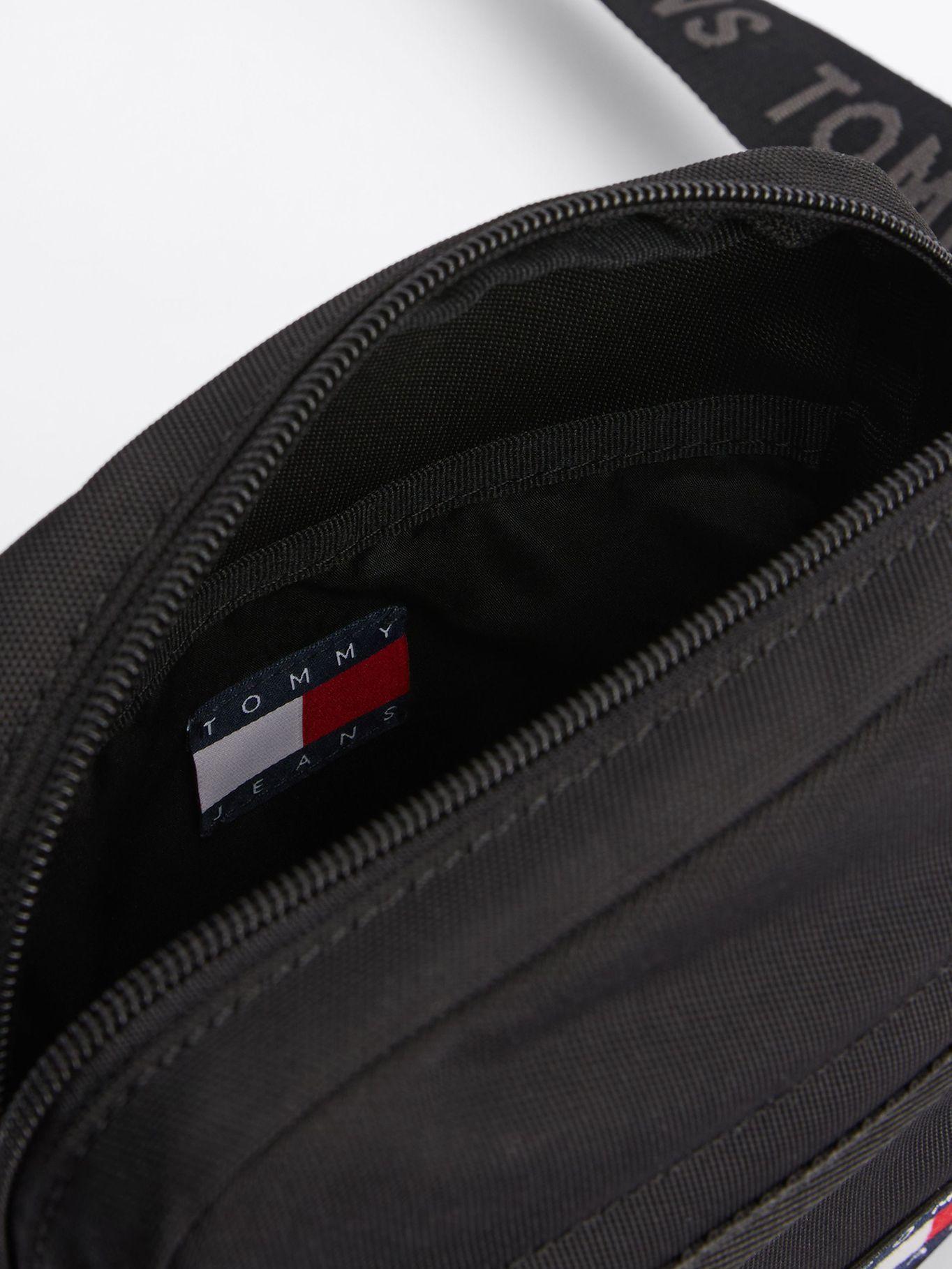 Bolso Reporter Essential Con Logo Negro Tommy Jeans-2
