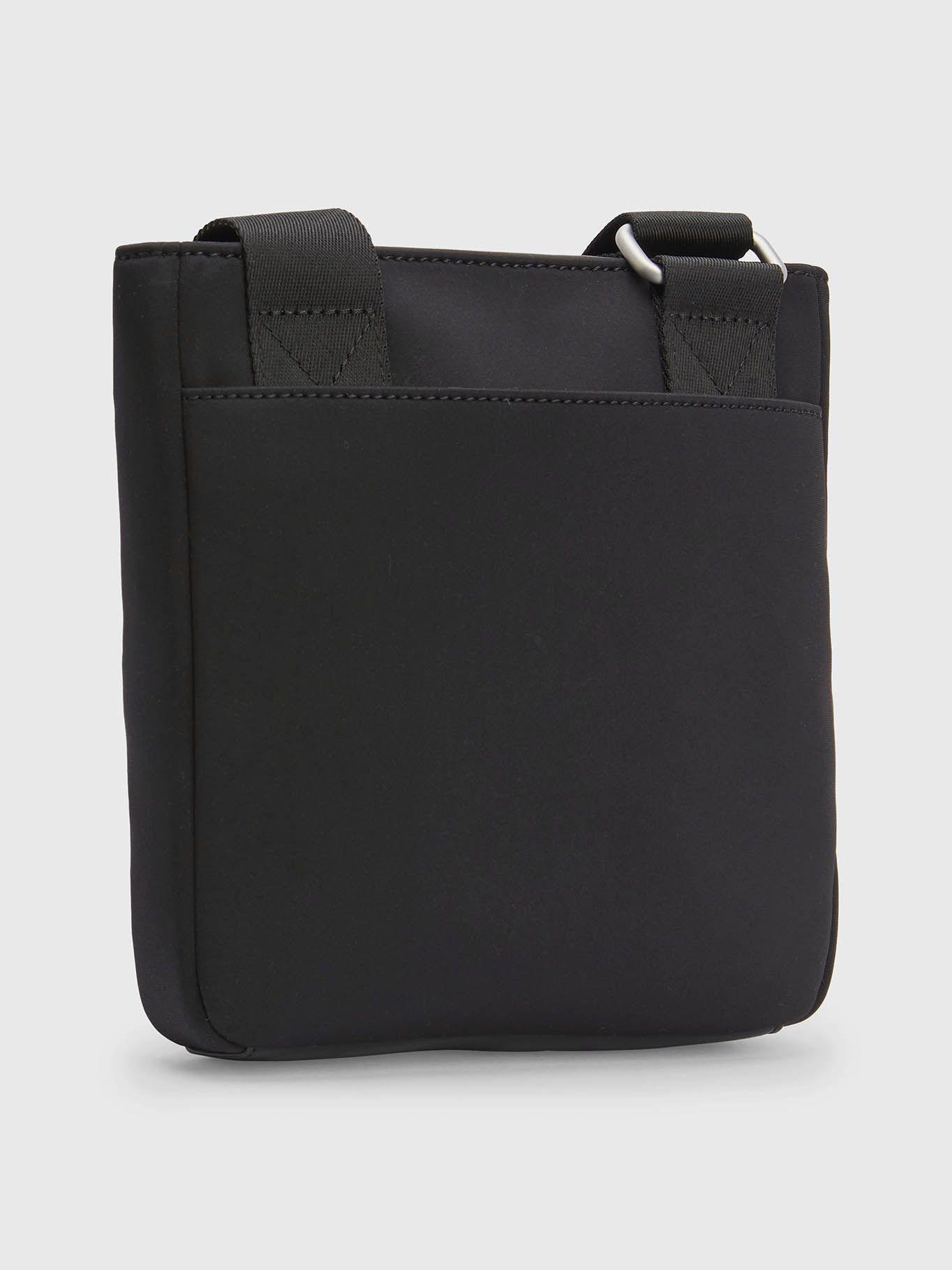 Bolso Crossover Urban Con Logo Negro Tommy Hilfiger-1