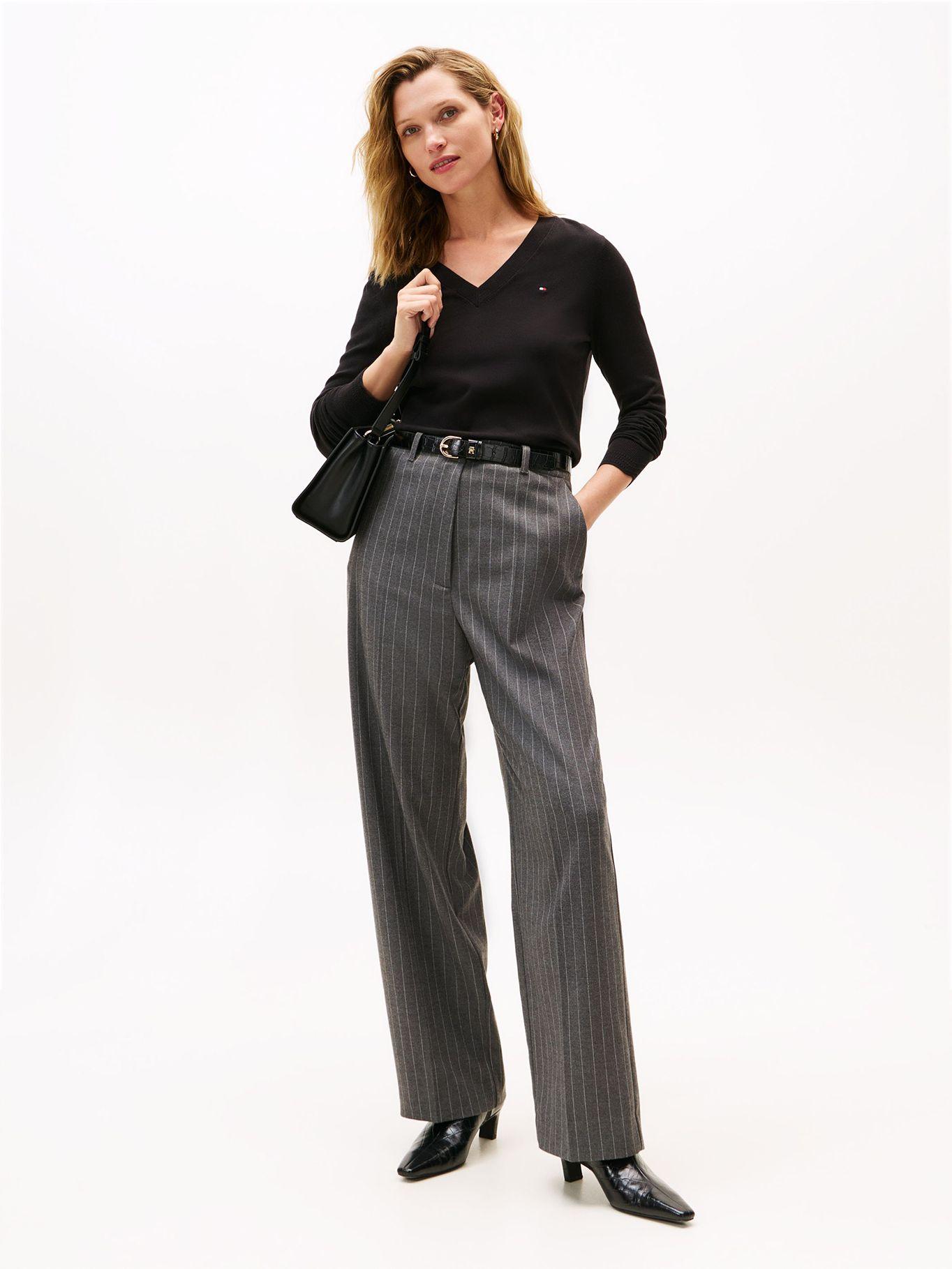 Sweater Solid V-Neck Negro Tommy Hilfiger-1