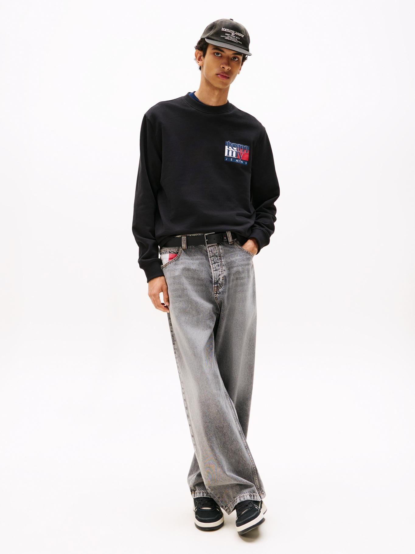 Polerón Regular Fit Con Logo Negro Tommy Jeans-1