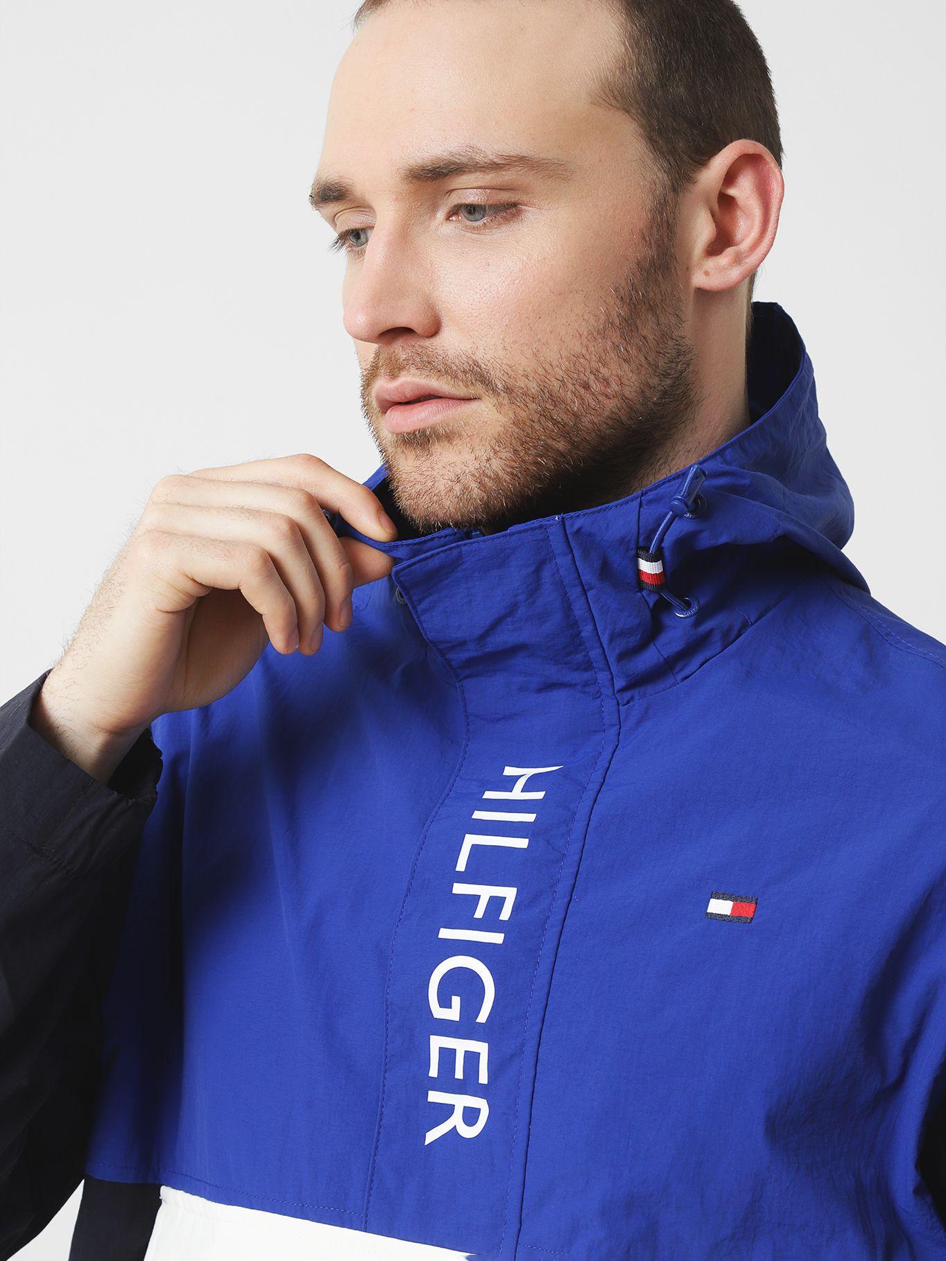 Cortaviento Solid Con Logo Azul Tommy Hilfiger-4