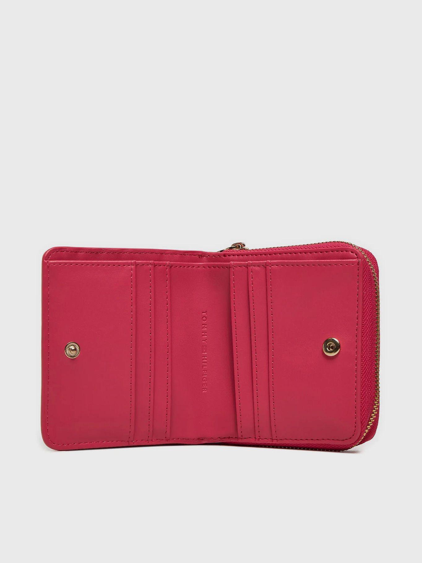 Billetera Monograma En Relieve Rosado Tommy Hilfiger-3