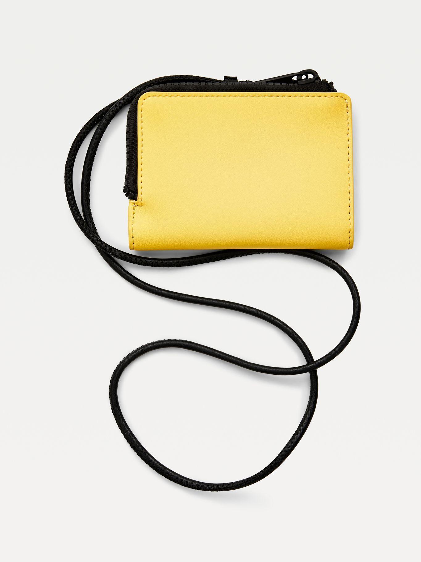 Tarjetero Con Conrdón Amarillo Tommy Hilfiger-1