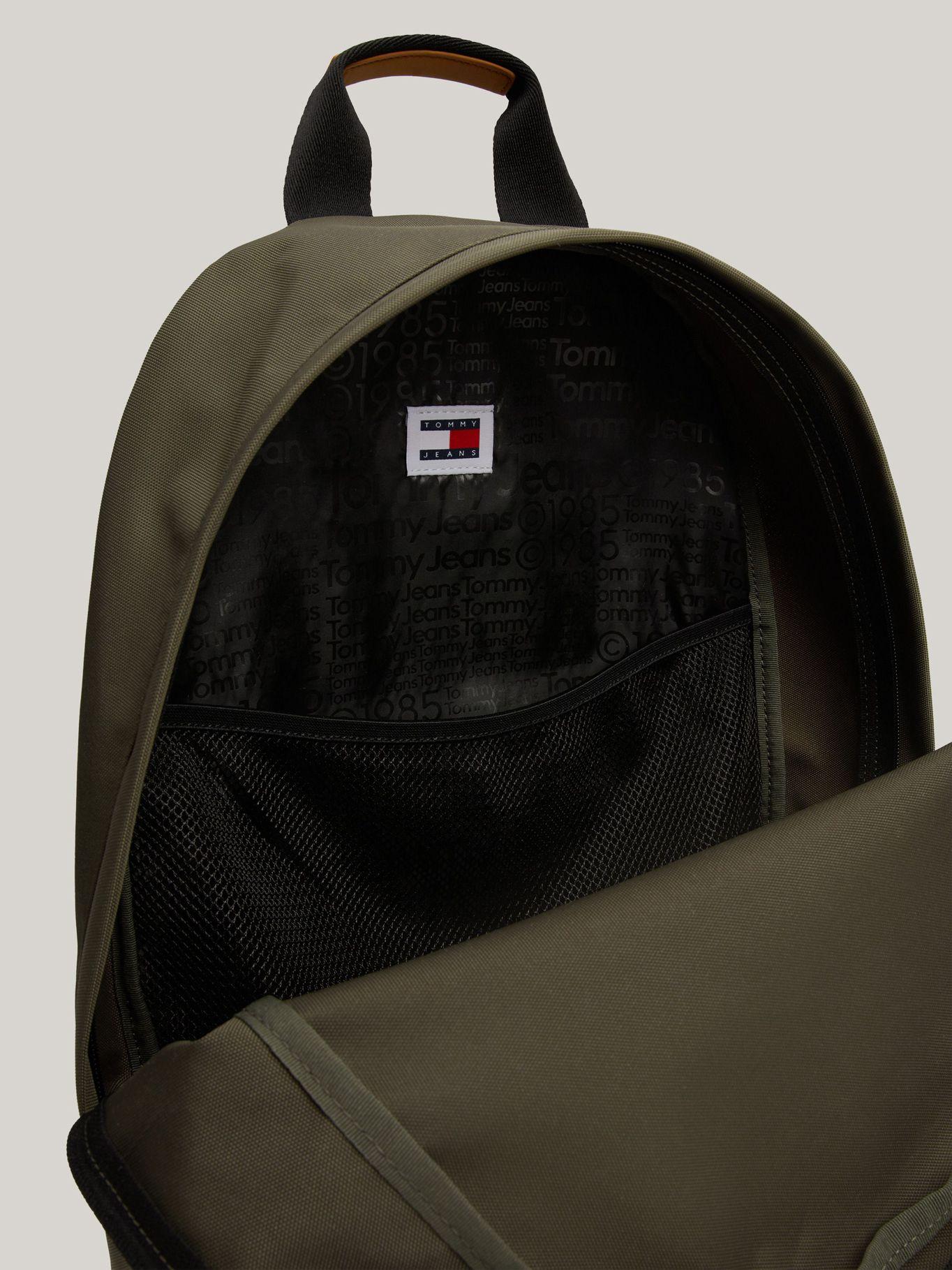 Mochila Essential Con Logo Parche Verde Tommy Hilfiger-3