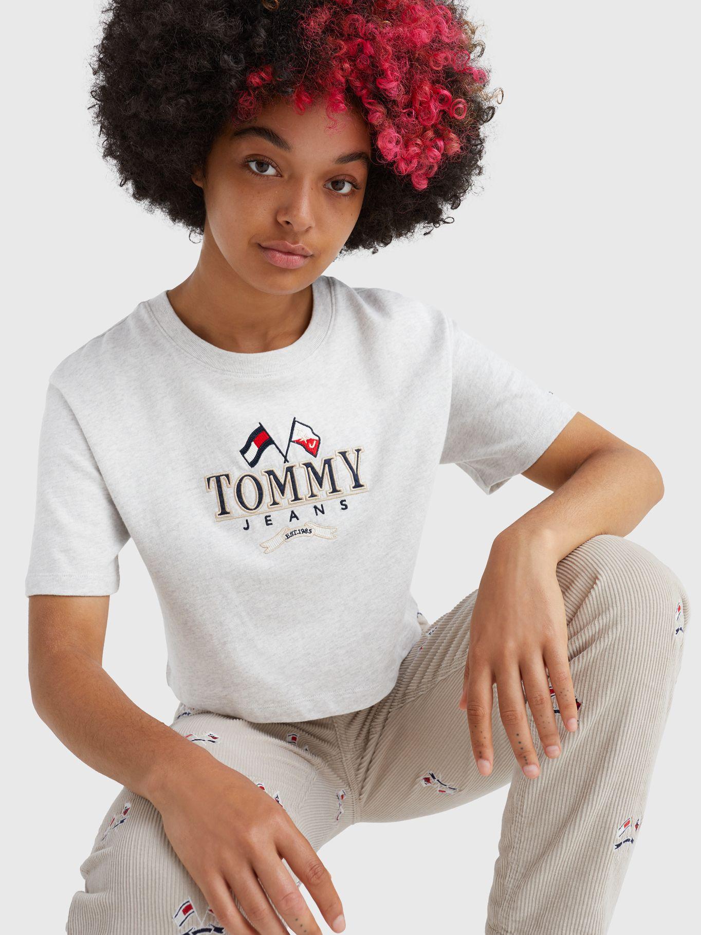 Polera Modern Super Cropped Gris Tommy Hilfiger-3