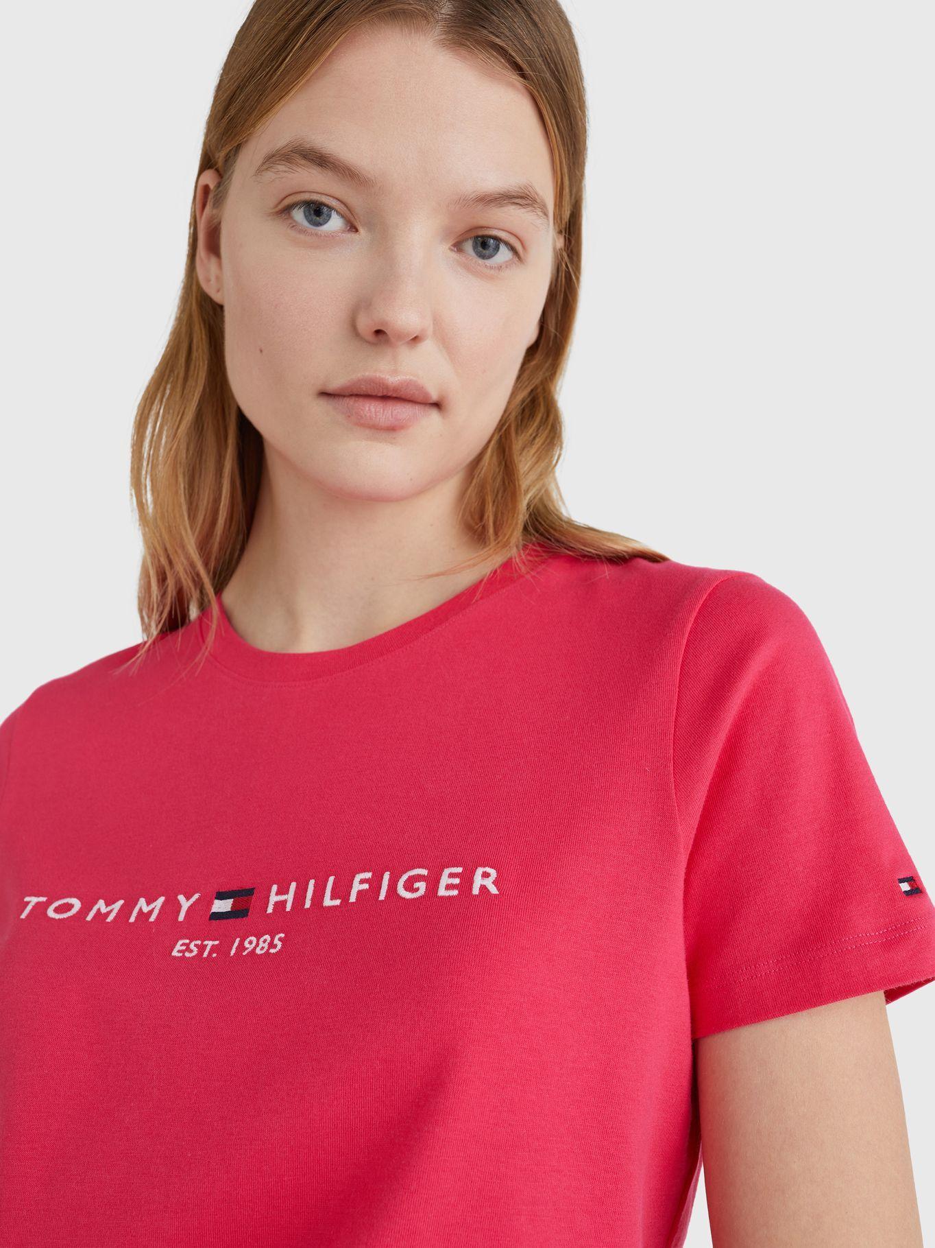 Polera Essential C-Neck Logo Rosado Tommy Hilfiger M23-2