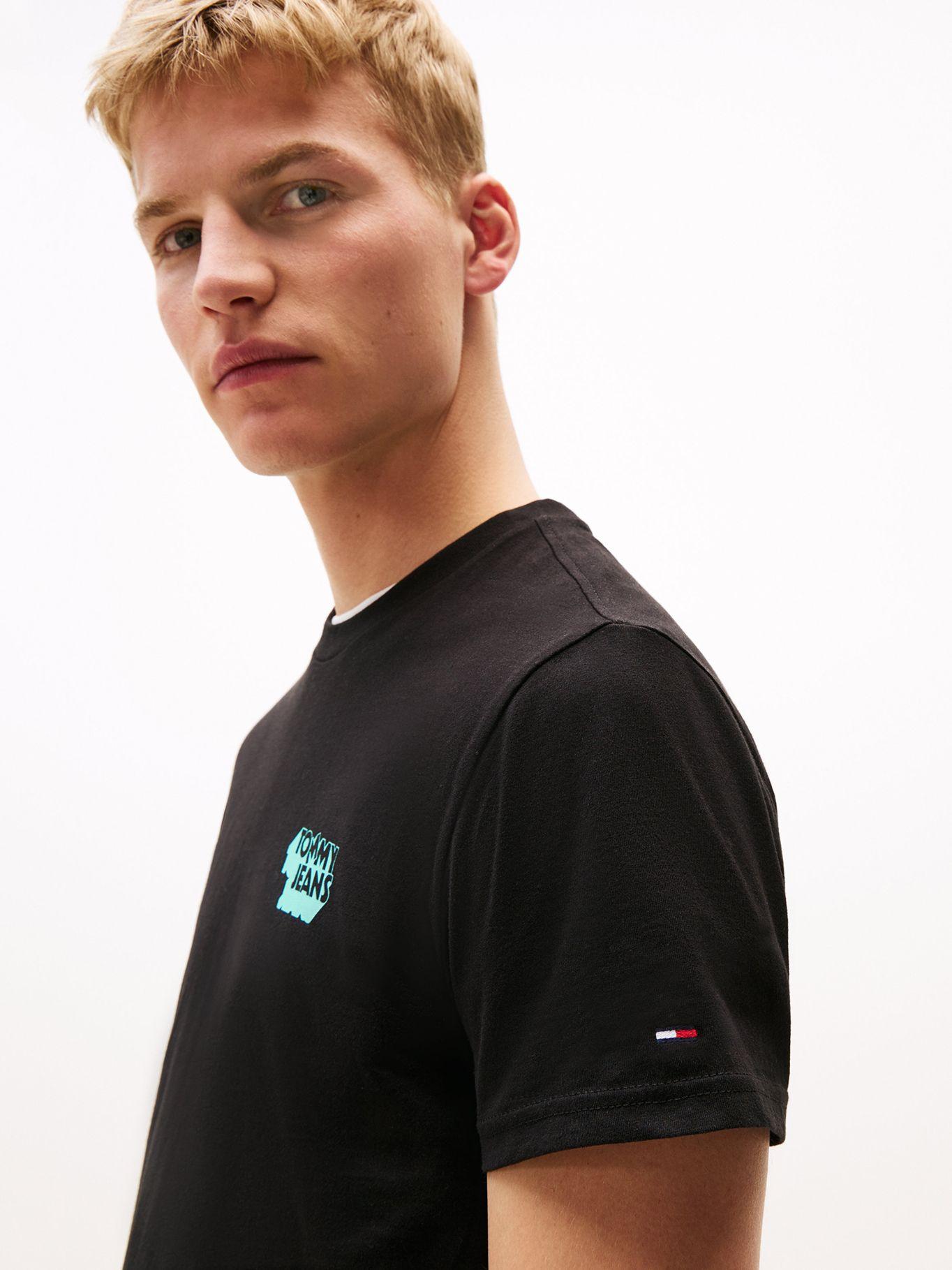 Polera Stack Logo Slim Fit Negro BDS Tommy Jeans-3