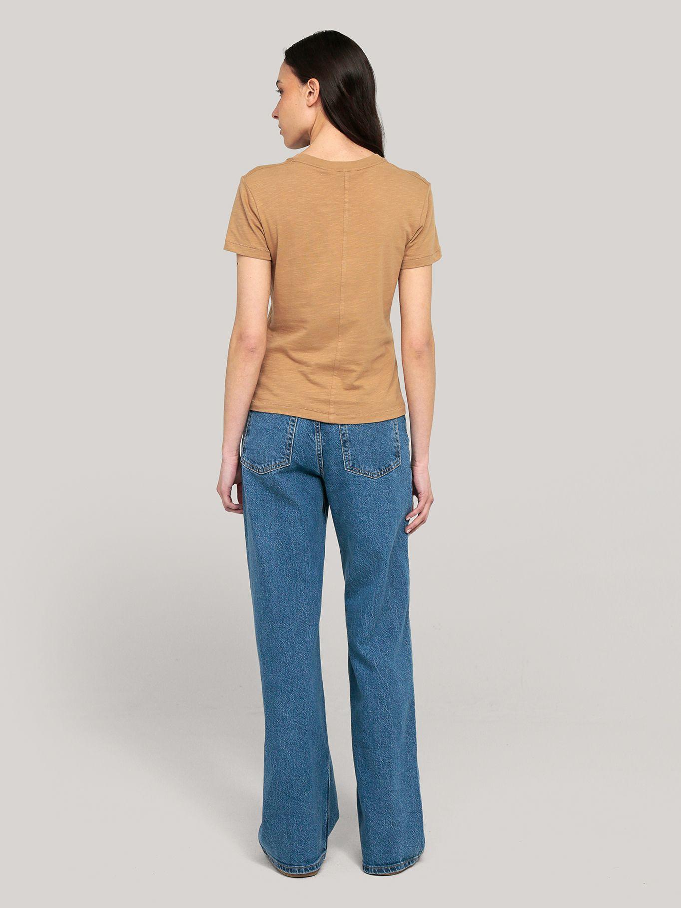 Polera De Corte Regular Con Logo Beige Tommy Hilfiger-2