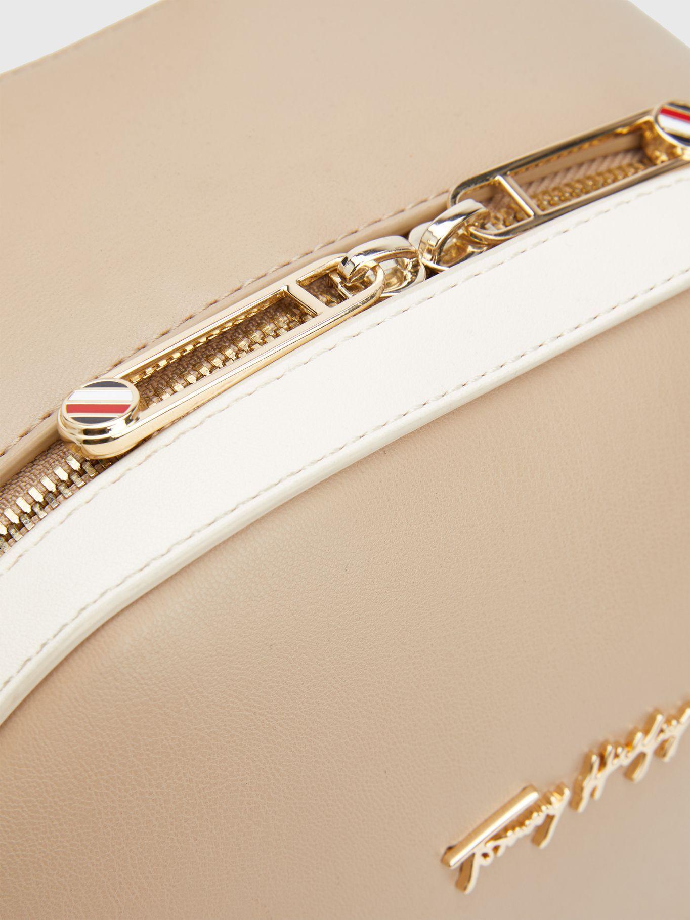 Mochila Iconic Logo Signature Beige Tommy Hilfiger-2