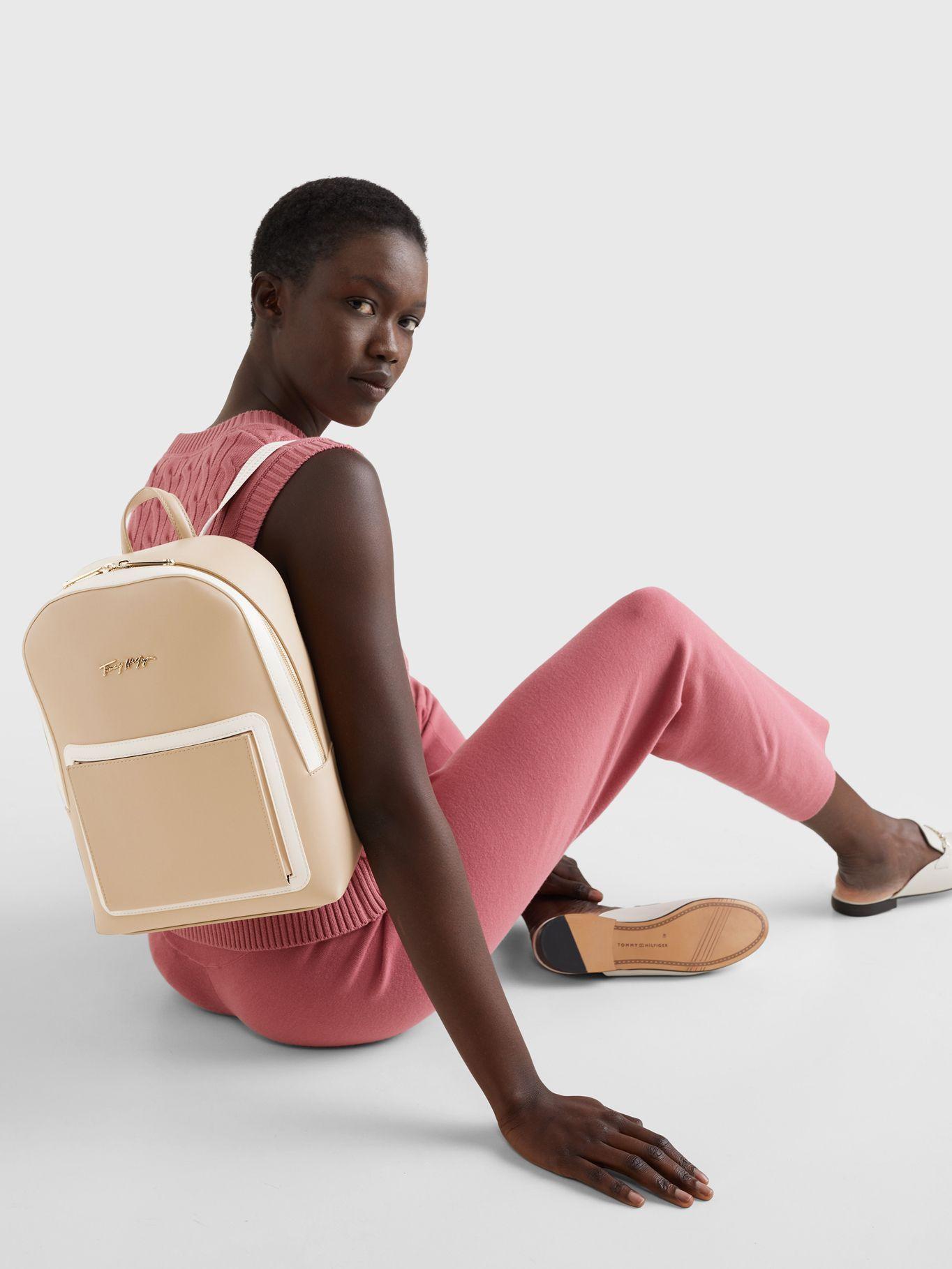 Mochila Iconic Logo Signature Beige Tommy Hilfiger-4