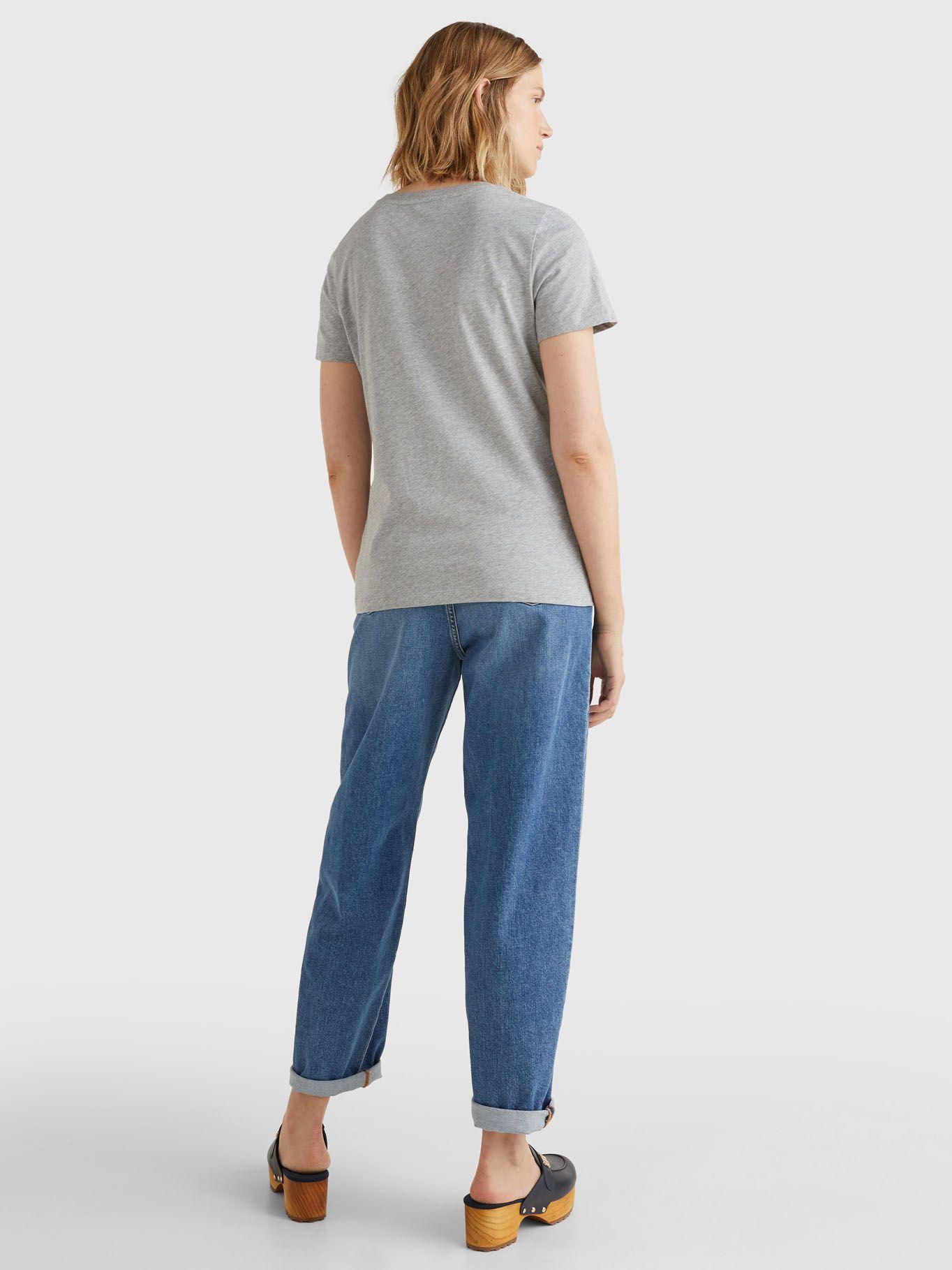 Polera Heritage Logo Bordado Gris Tommy Hilfiger-2