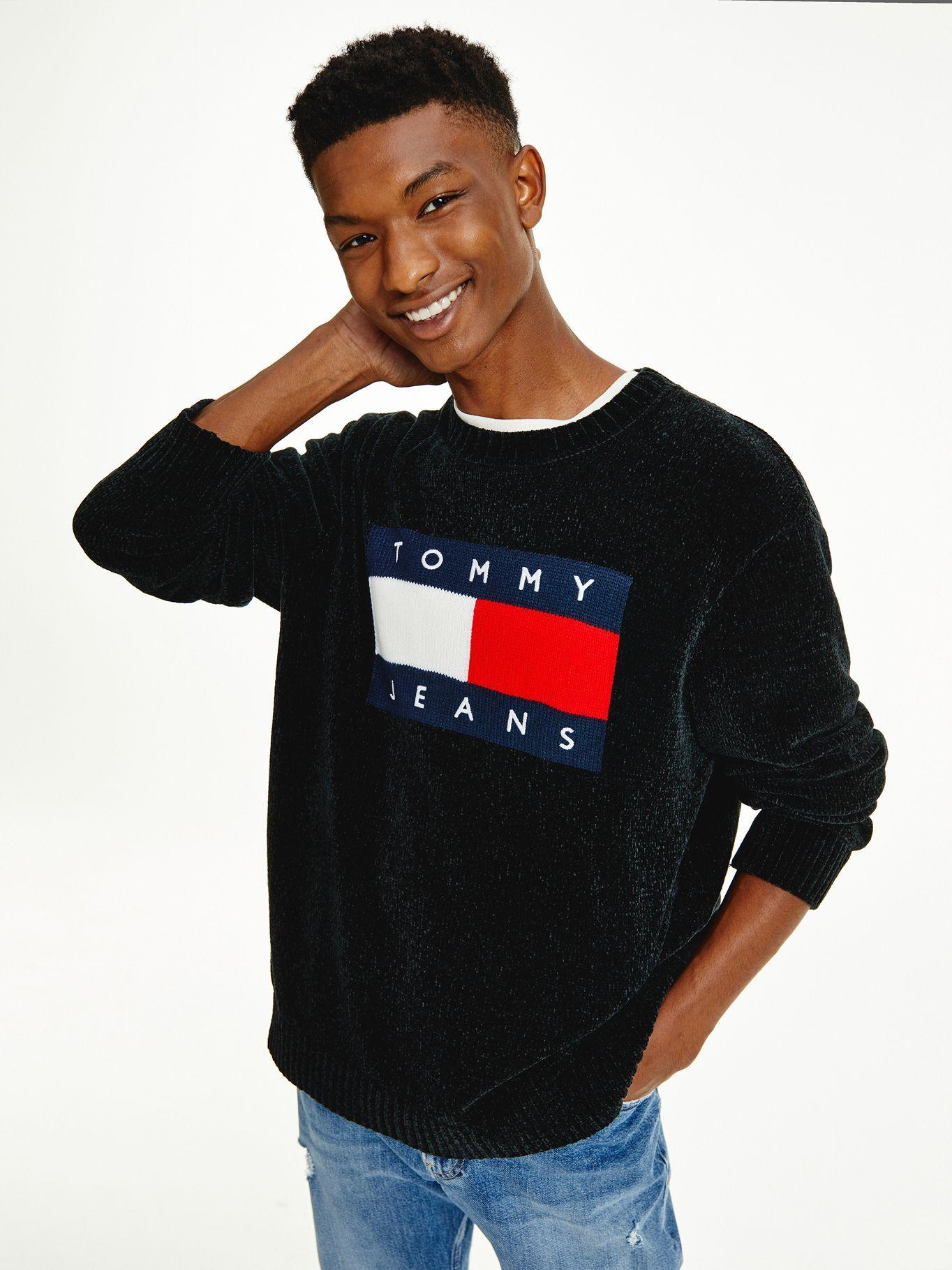 Sweater Flag Logo Relaxed Negro Tommy Hilfiger-3