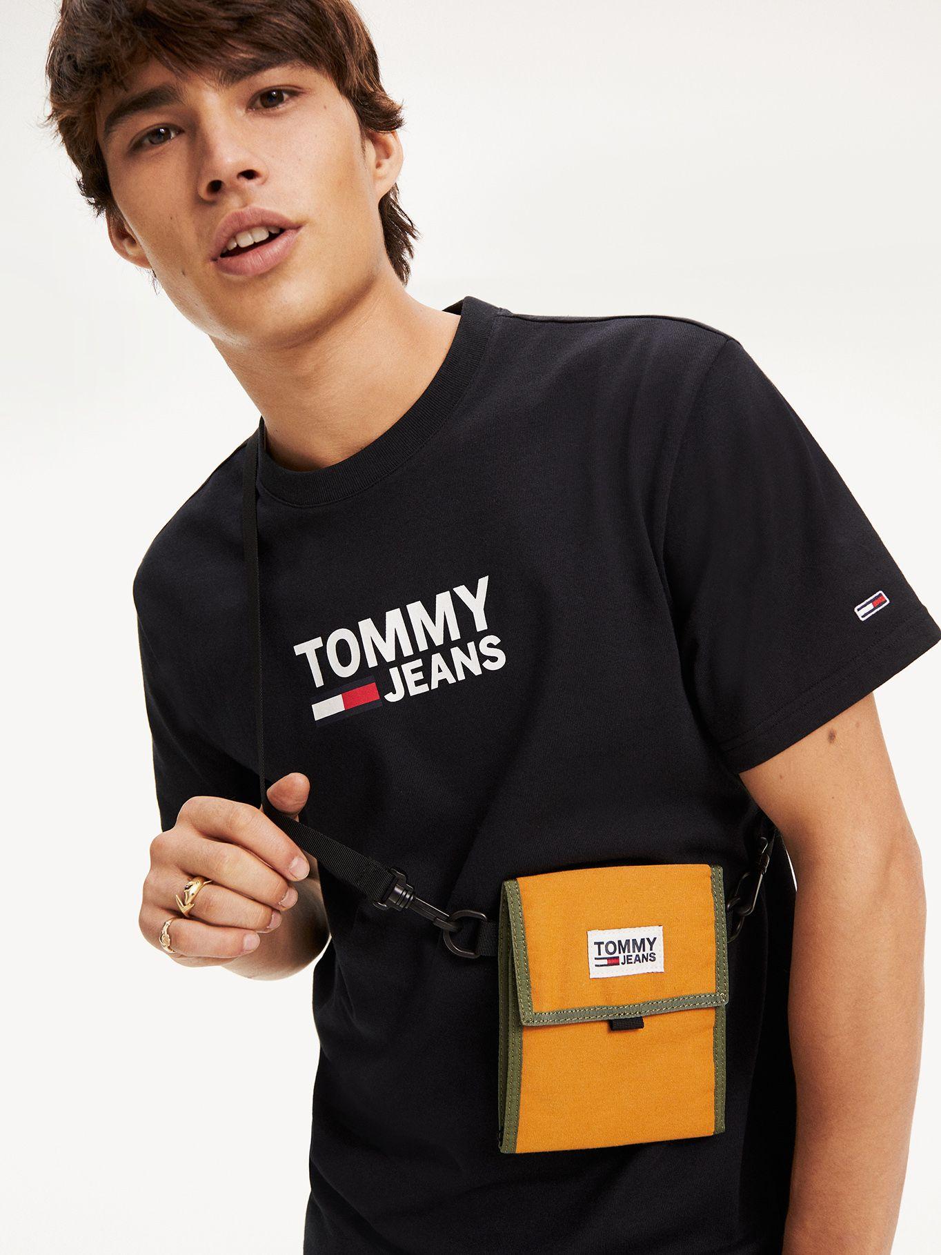 Billetera Explorer Amarillo Tommy Hilfiger A2-2