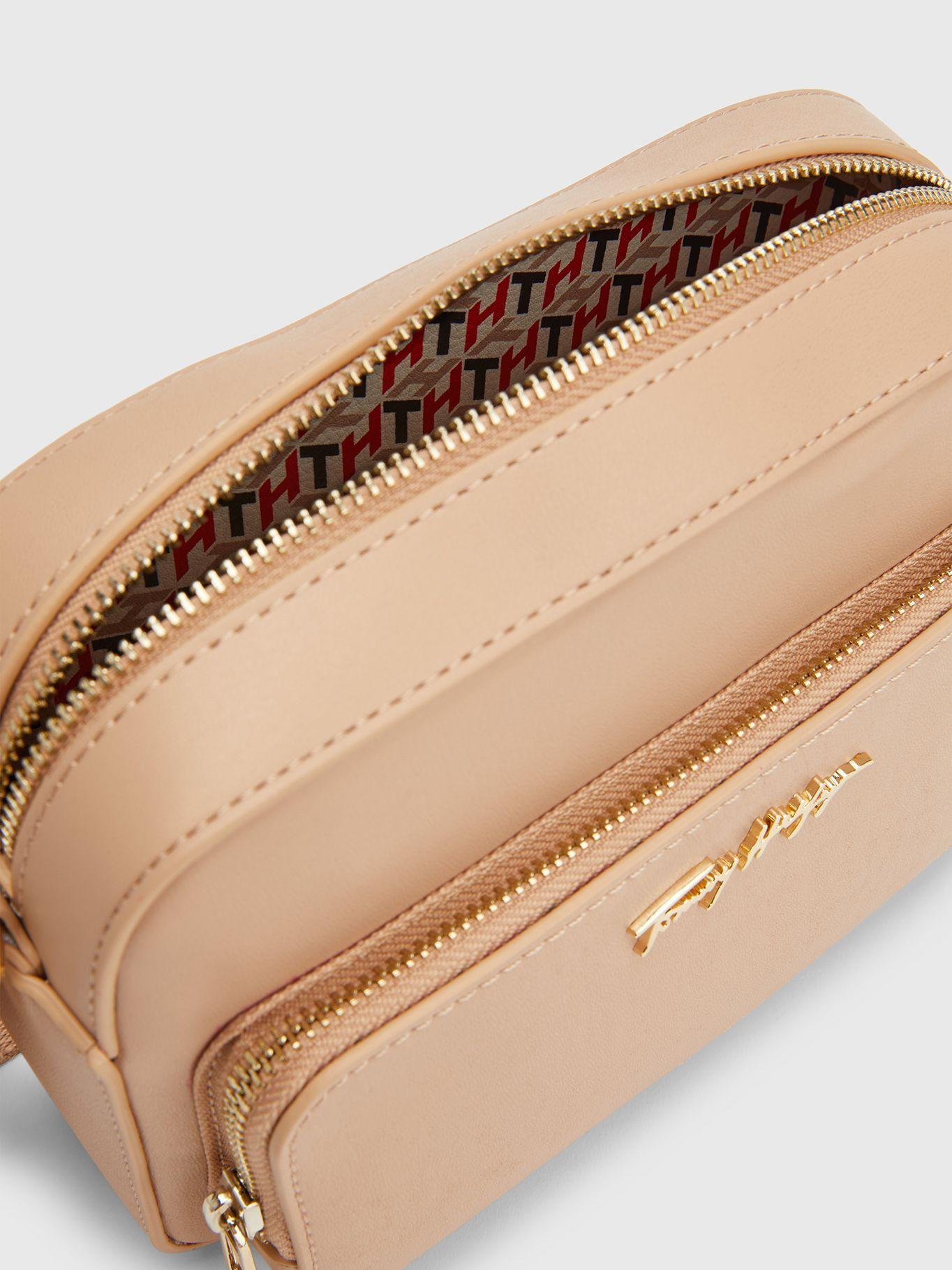 Cartera Bandolera Iconic Signature Rosado Tommy Hilfiger-3