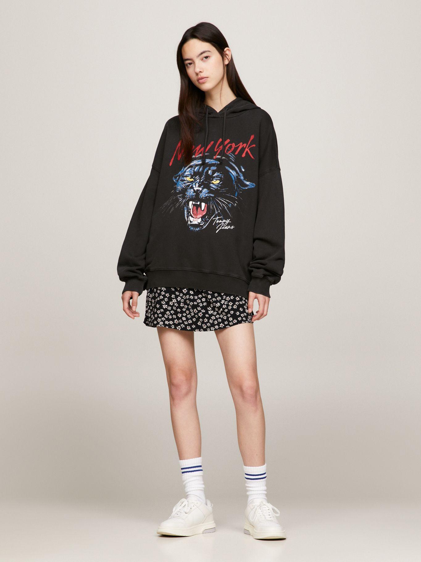 POLERÓN HOODIE PANTHER LOGO NEGRO TOMMY JEANS-1