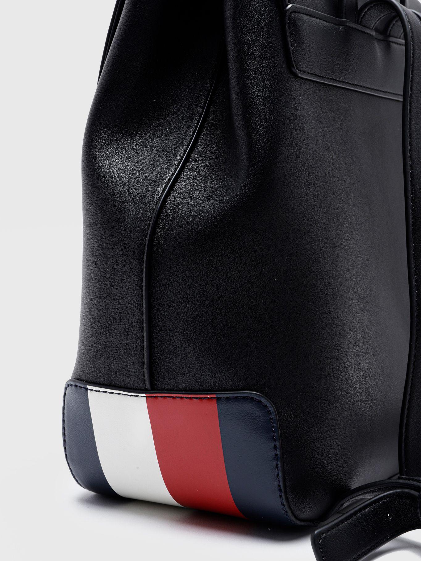 Mochila Flap Signature Negro Tommy Hilfiger-4