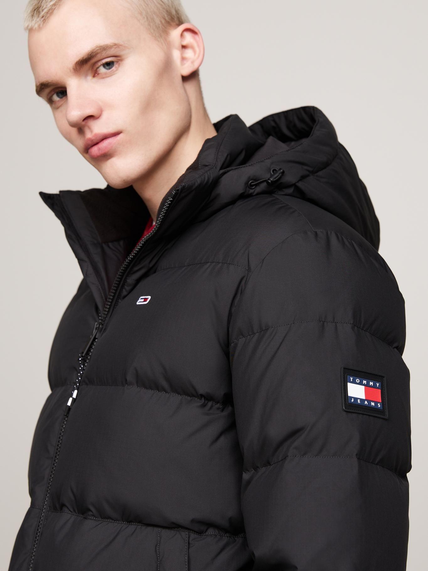 Parka Essential Acolchada Con Gorro Negro Tommy Jeans-4
