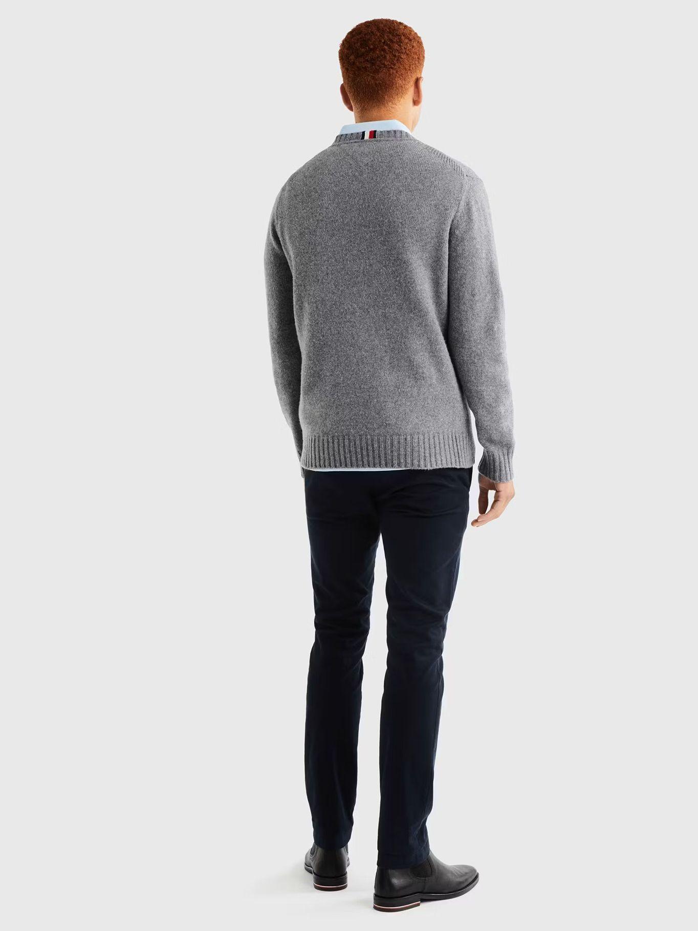 SWEATER LOGO MONOGRAM GRIS TOMMY HILFIGER-2