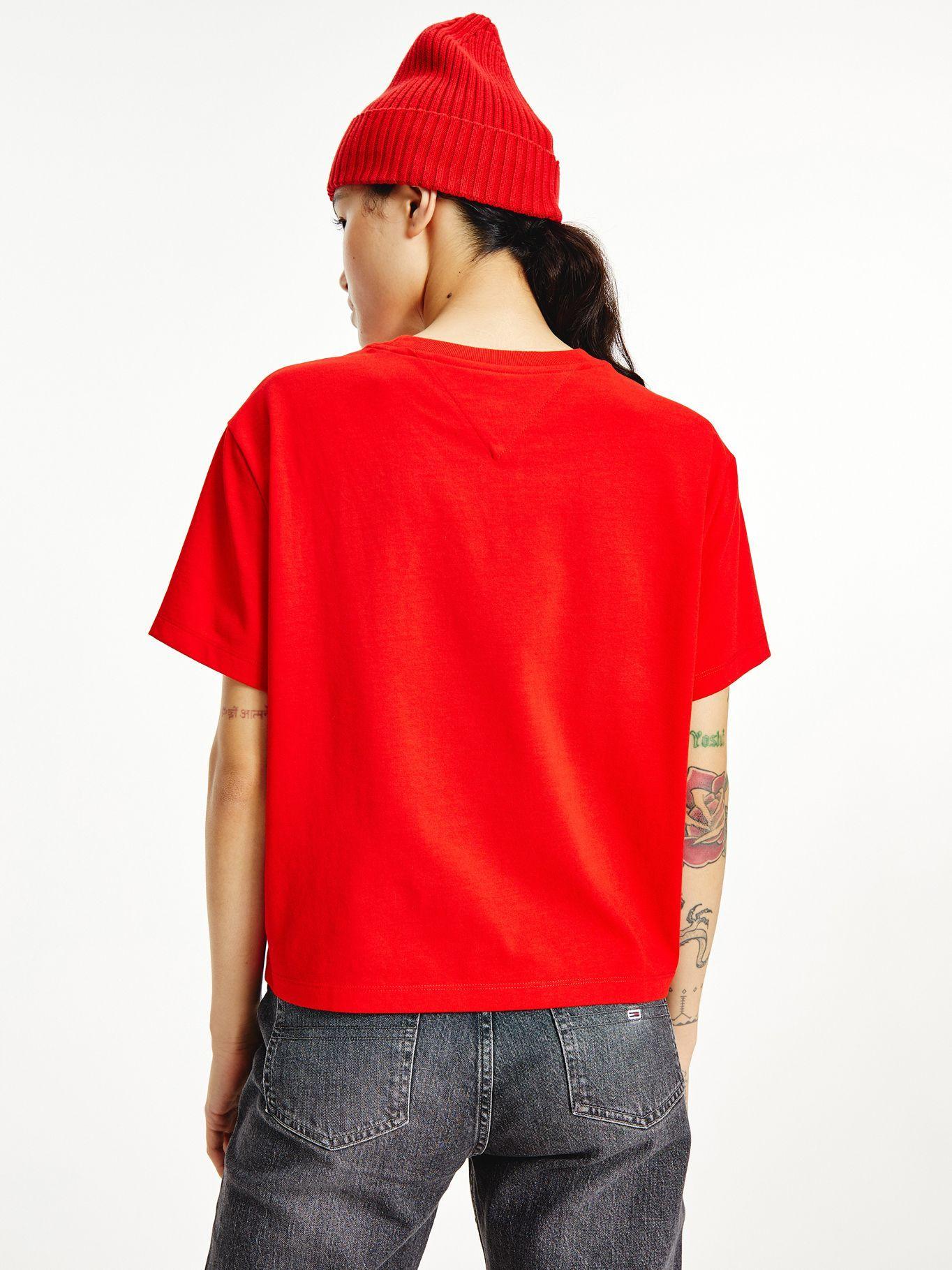 Polera Center Badge Rojo Tommy Jeans M2-1