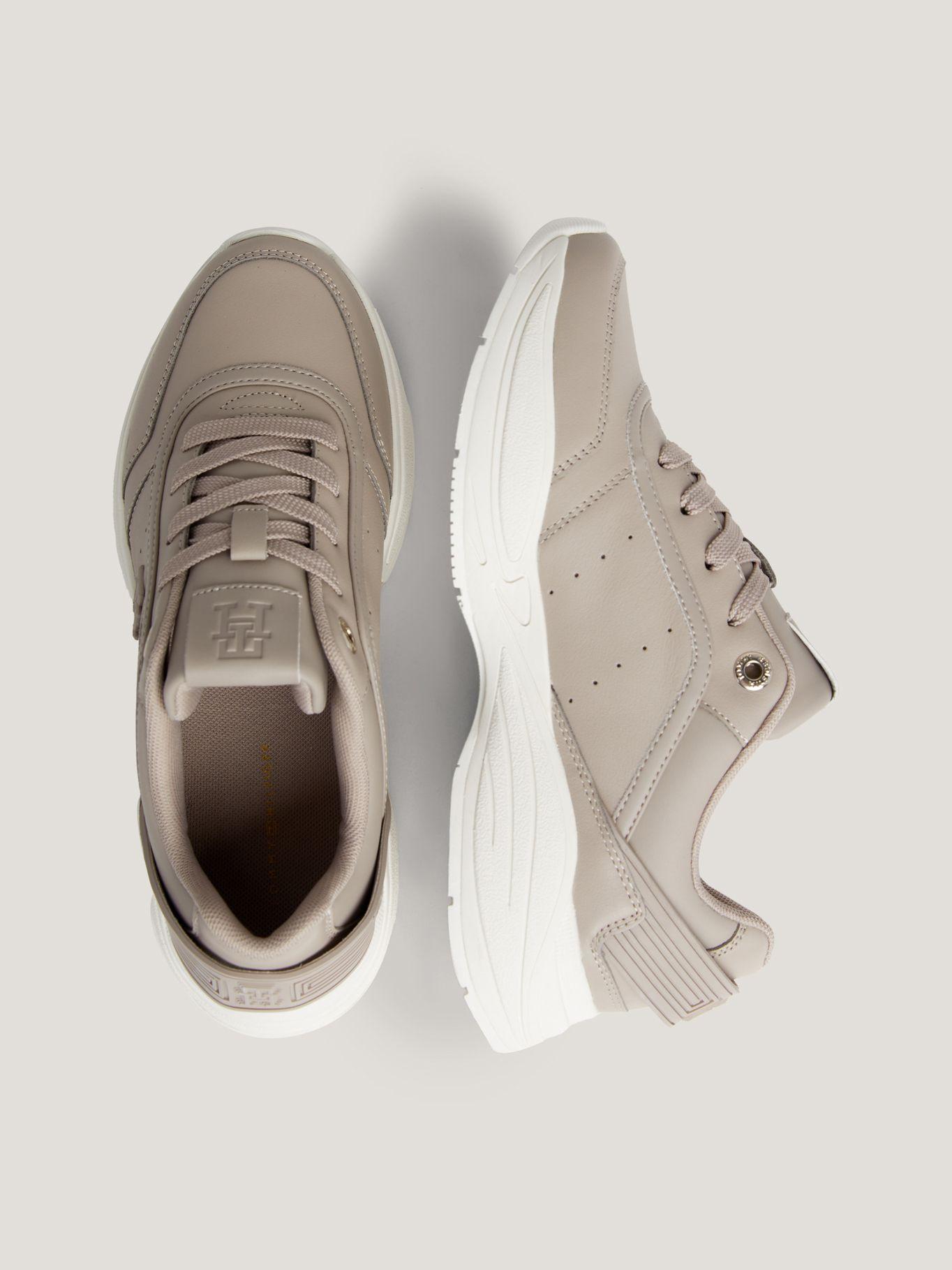 ZAPATILLAS TECH HEEL RUNNER BEIGE TOMMY HILFIGER-2