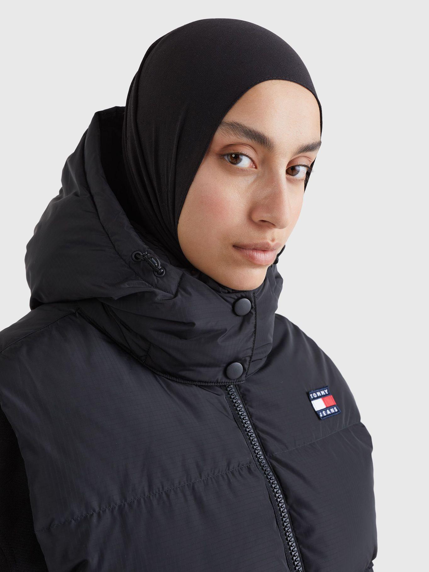 Parka Vest Alaska Acolchada Con Gorro Negro Tommy Jeans-4