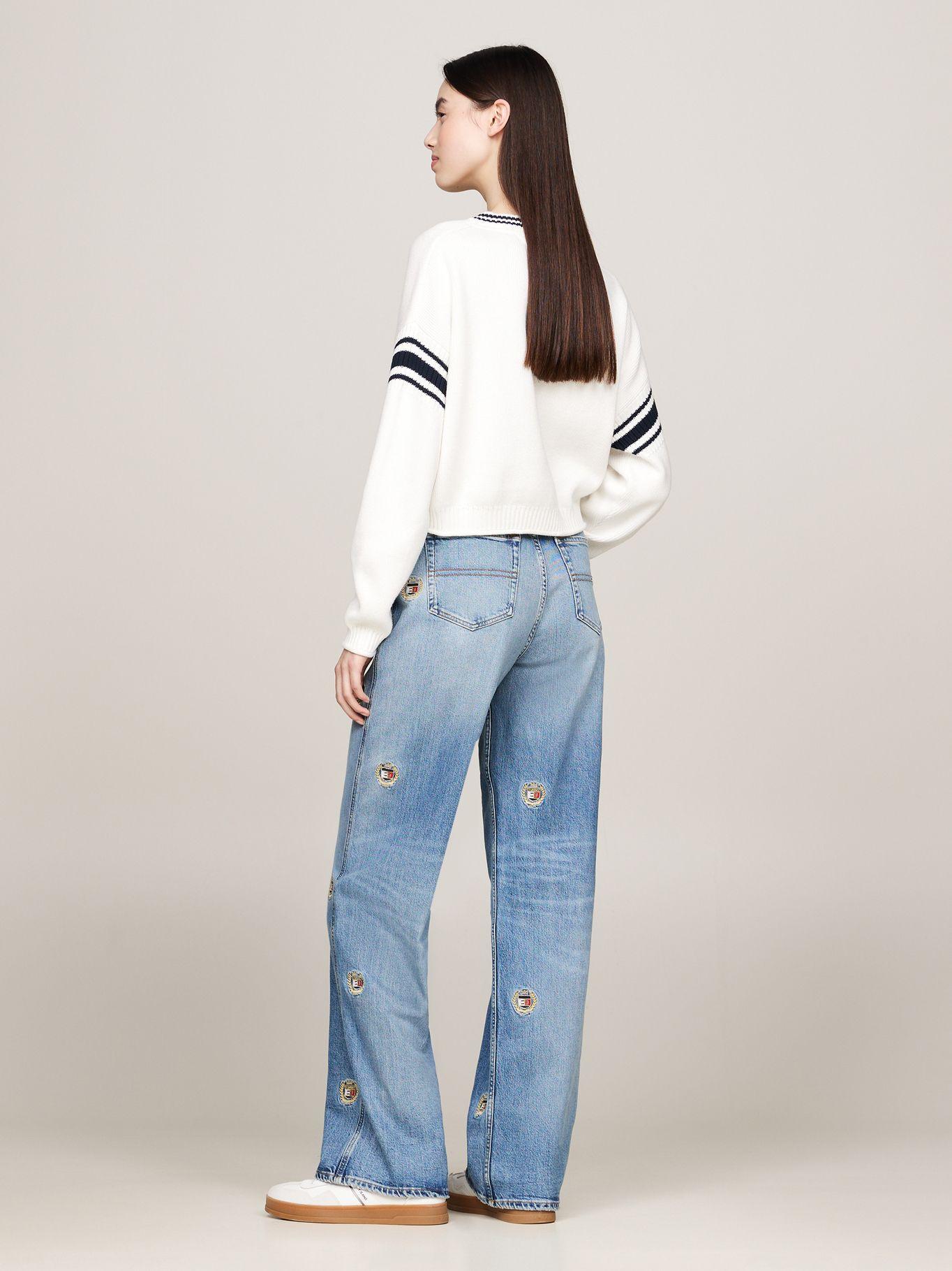 Sweater Cropped Varsity Logo Blanco Tommy Hilfiger-2