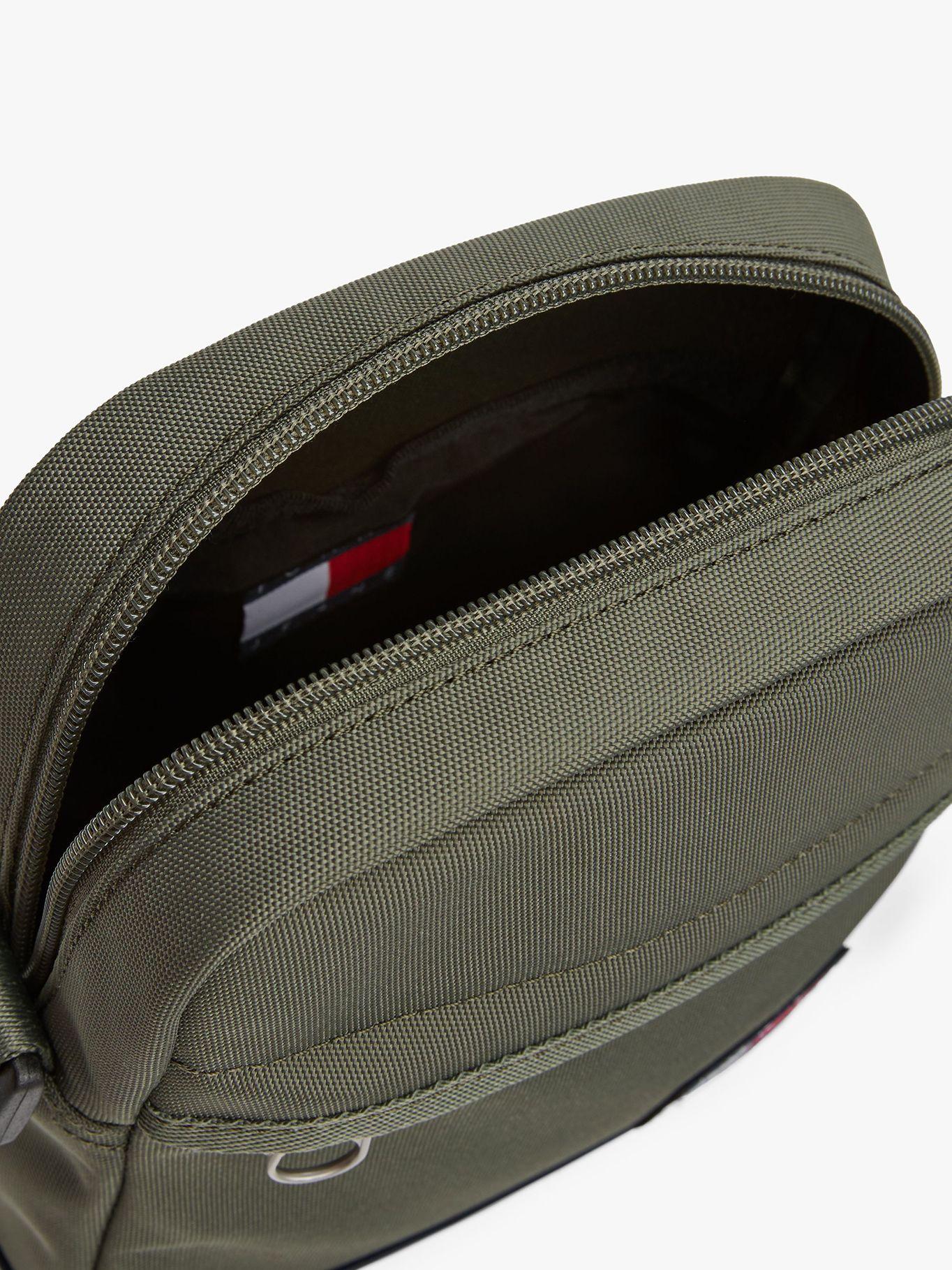 Bolso Daily Reporter Essential Verde Tommy Jeans-3