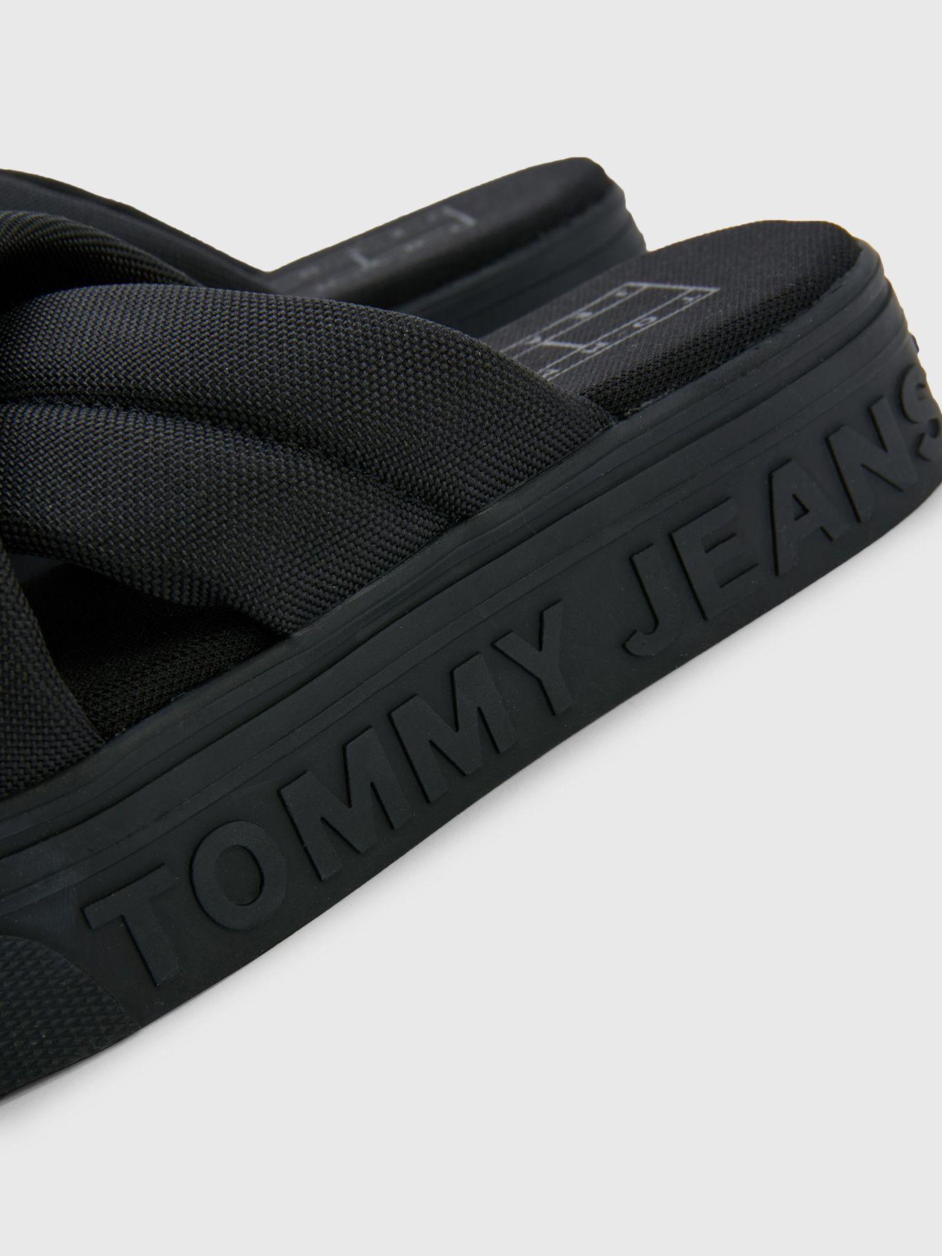 Sandalias Cross Con Logo Negro Tommy Hilfiger-6