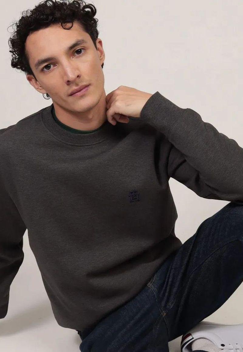 Polerón Logo Monogram Gris Tommy Hilfiger-3