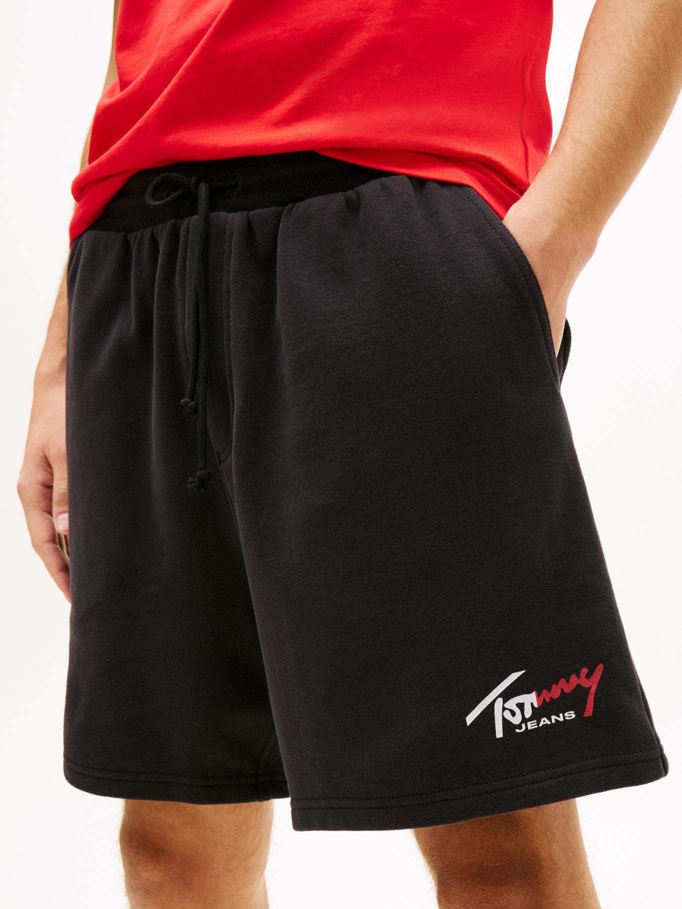 Short Con Logo Signature-3