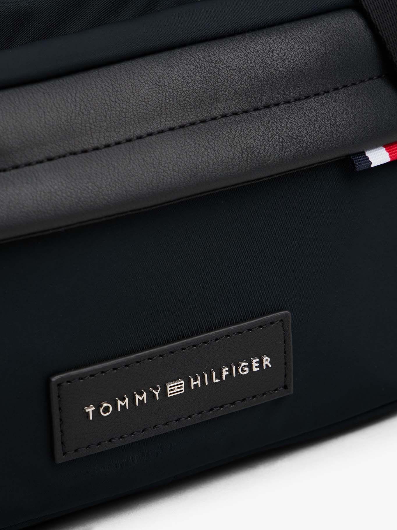 Bolso Duffle Graphic Negro Tommy Hilfiger-4