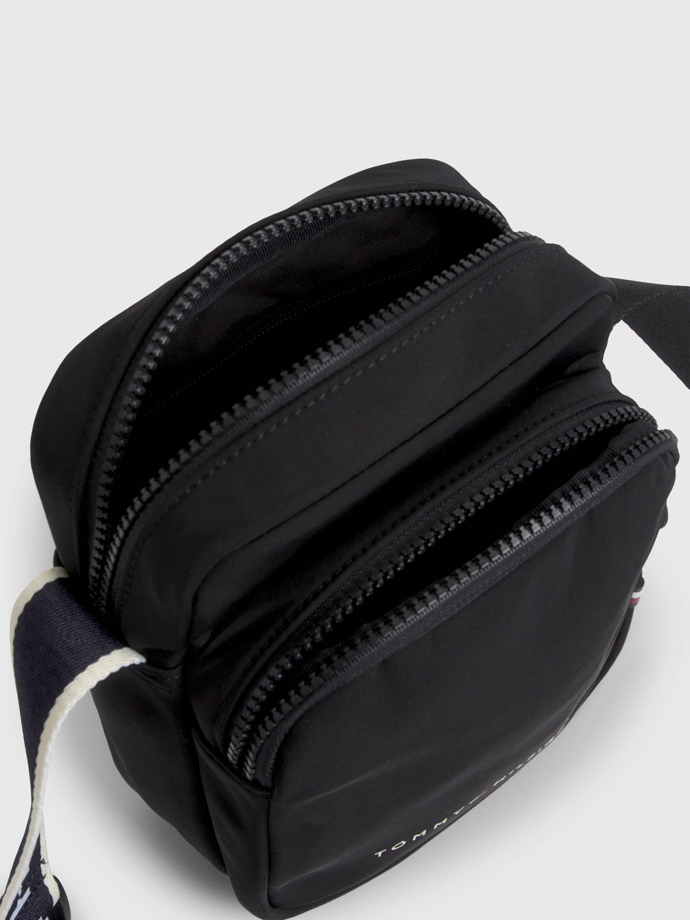 Bolso Reporter Skyline Con Logo Negro Tommy Hilfiger-3