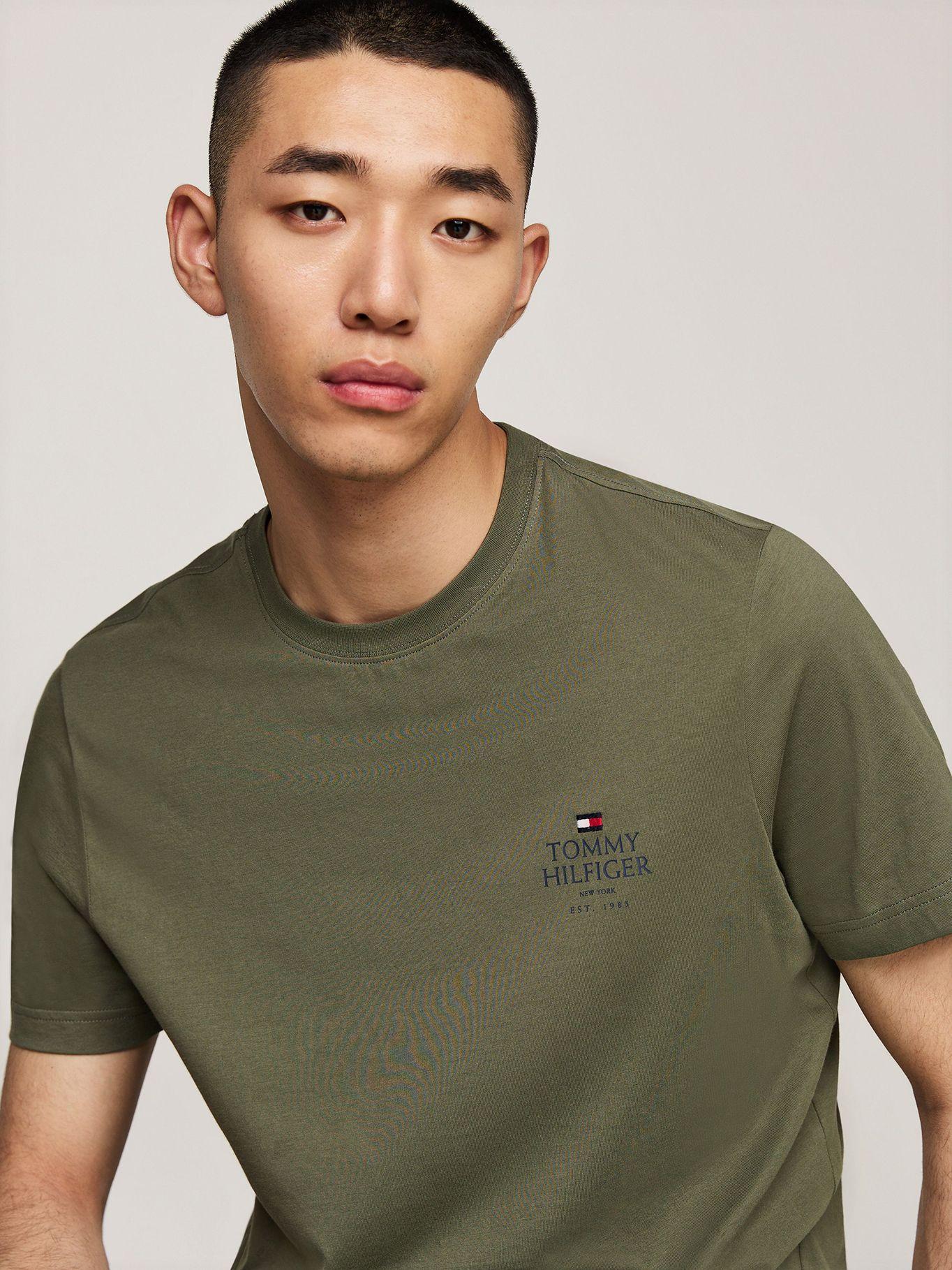 Polera De Cuello Redondo Con Logo Verde Tommy Hilfiger-3