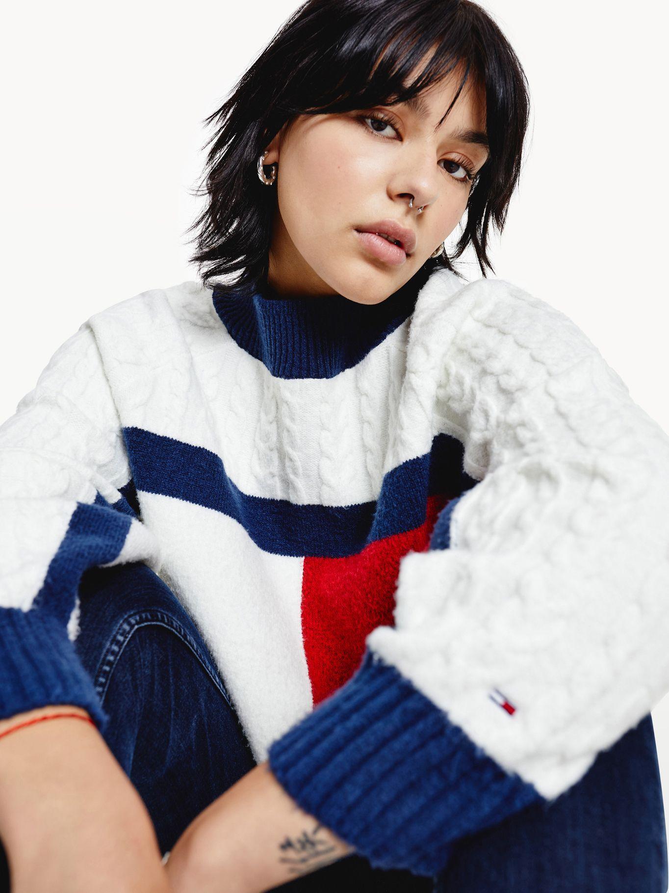 Sweater Crop Flag Logo Blanco Tommy Jeans F2-2