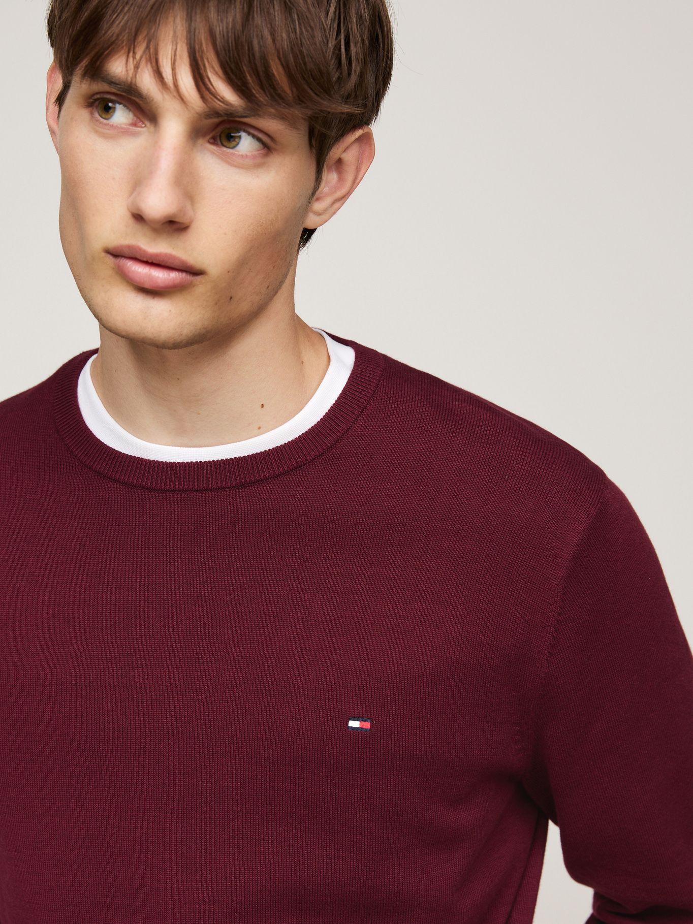 Sweater Básico Signature C-Neck Burdeo Tommy Hilfiger-3