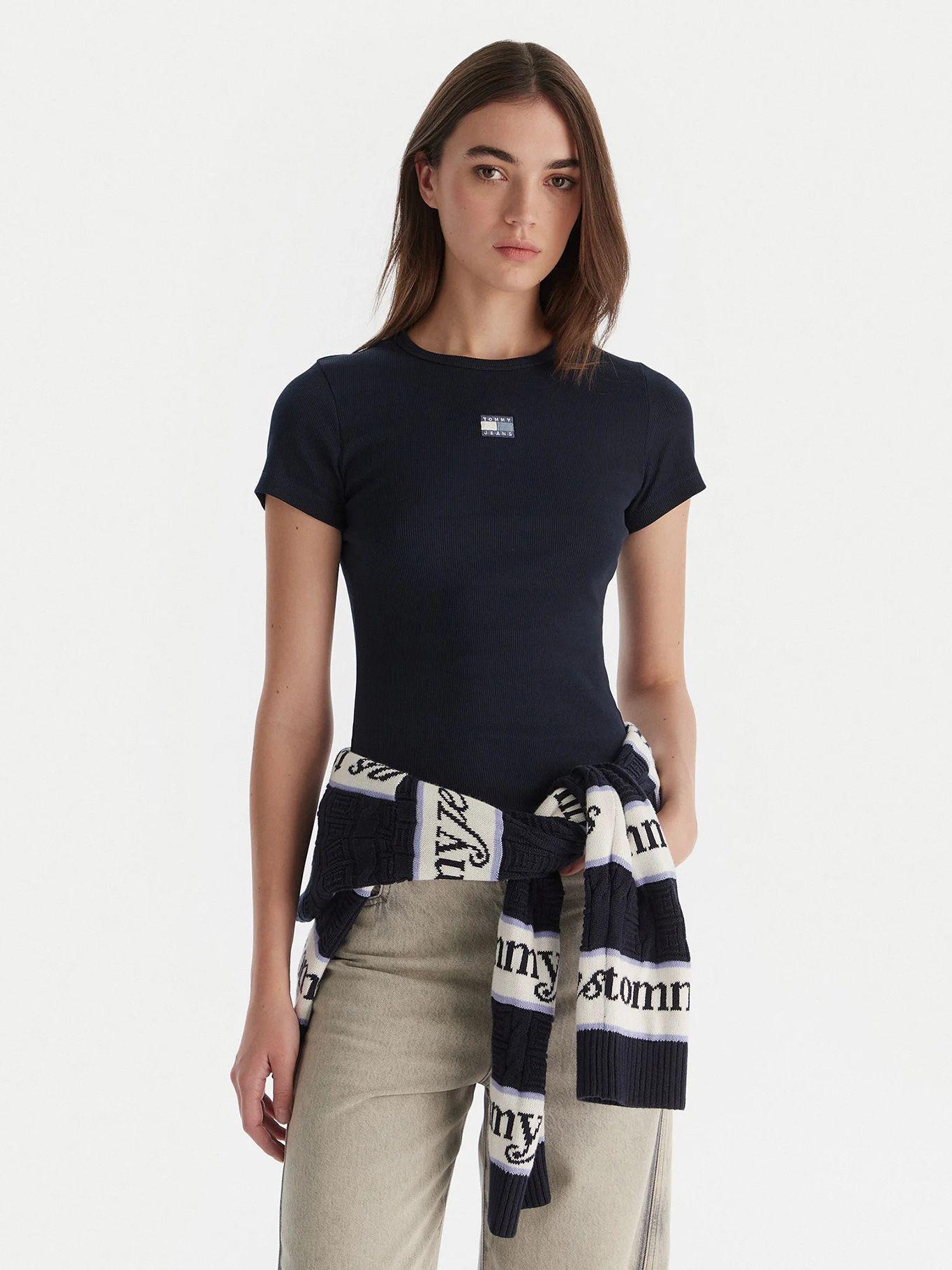 Polera Slim Fit Con Parche Azul Tommy Jeans-0