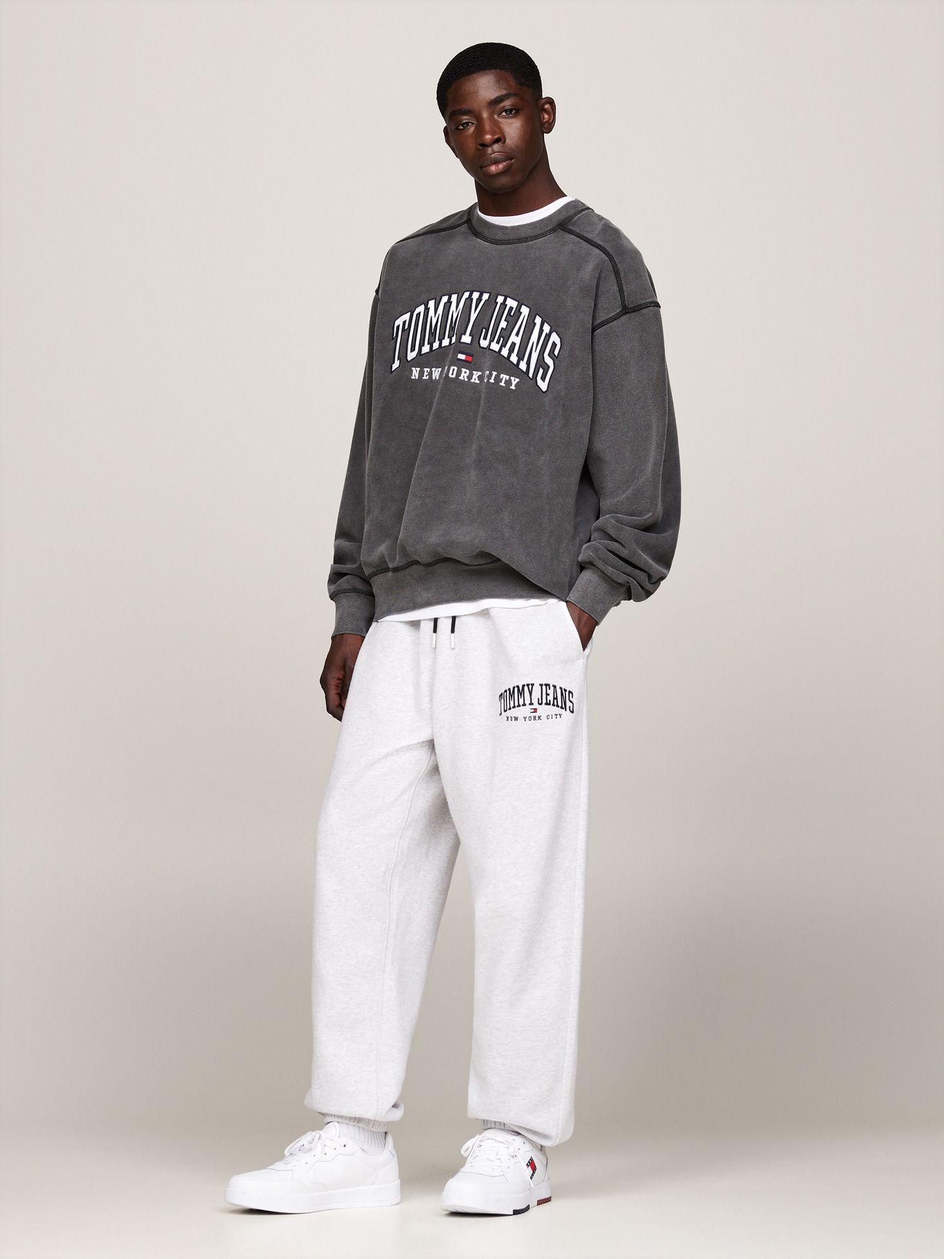 Polerón Relaxed Varsity Lavado Gris Tommy Hilfiger-1