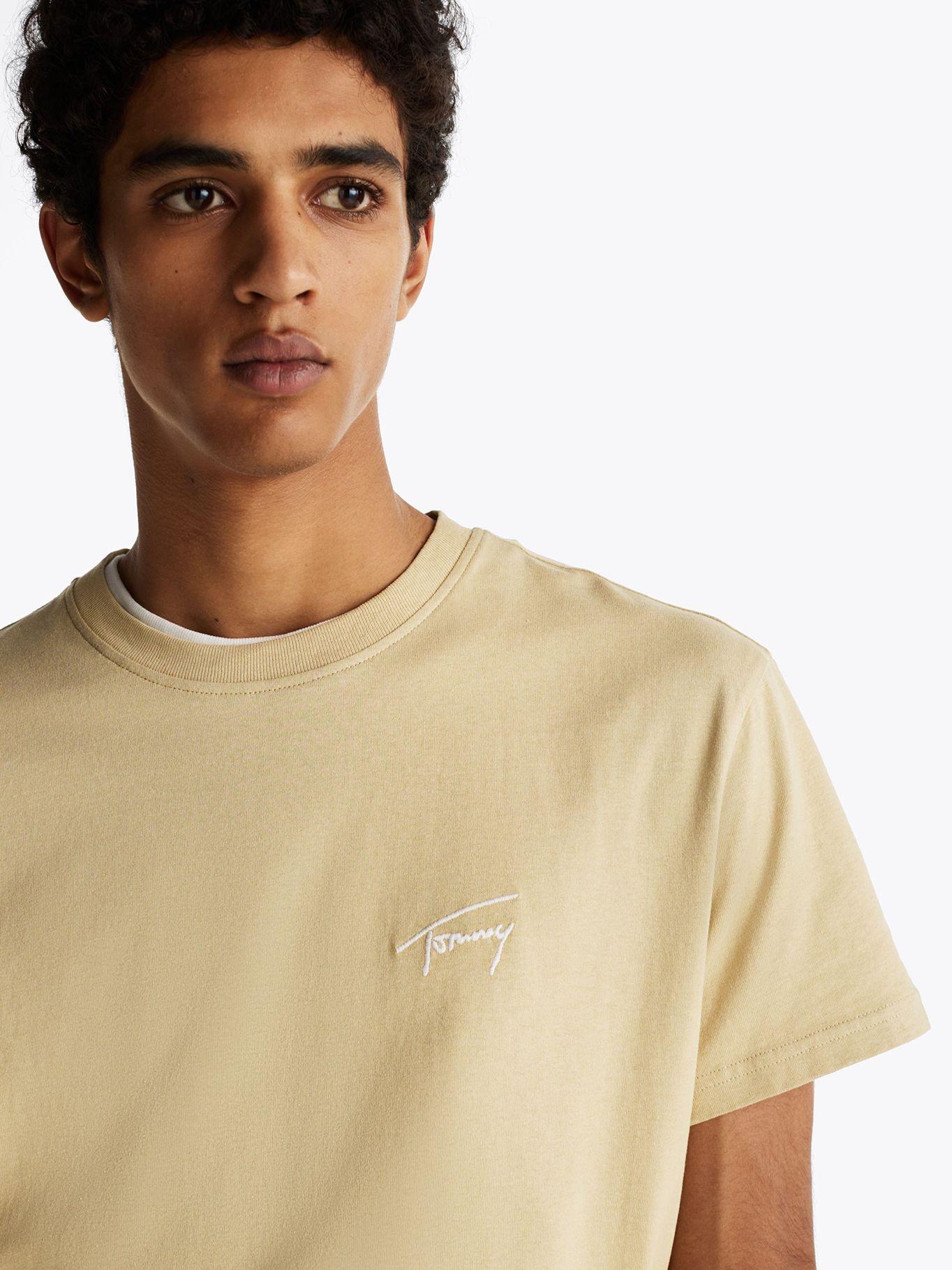 Polera Con Logo Signature Bordado Beige Tommy Jeans-3