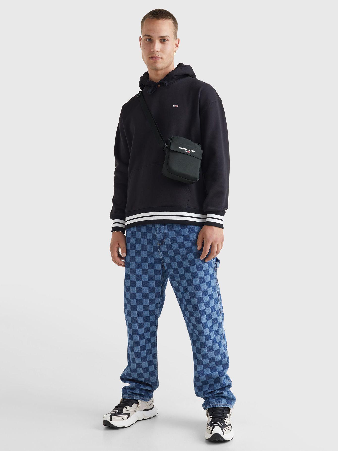 Reporter Essential Con Logo Negro Tommy Hilfiger-1