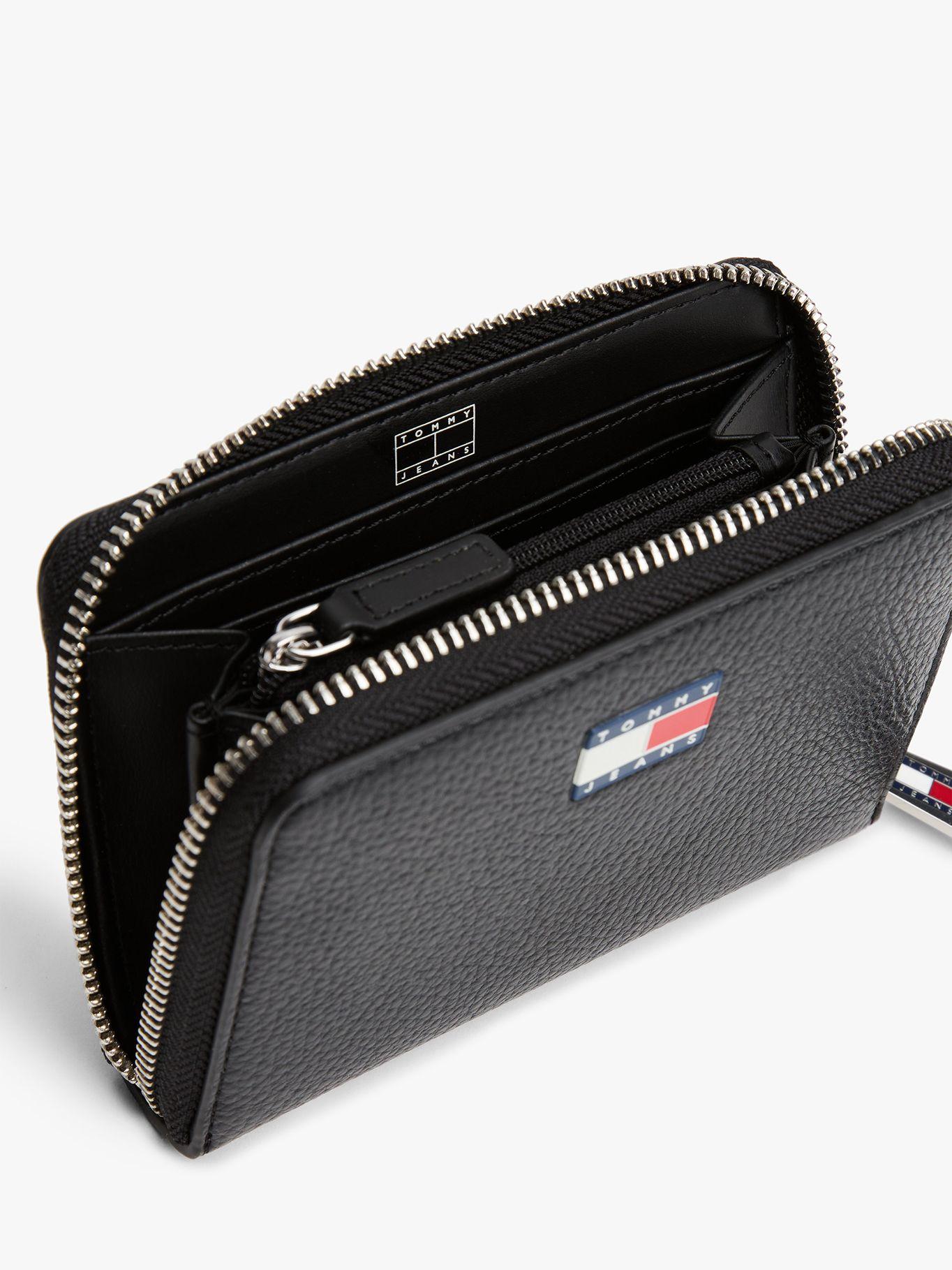 Billetera Must Con Cierre Negro Tommy Jeans-2