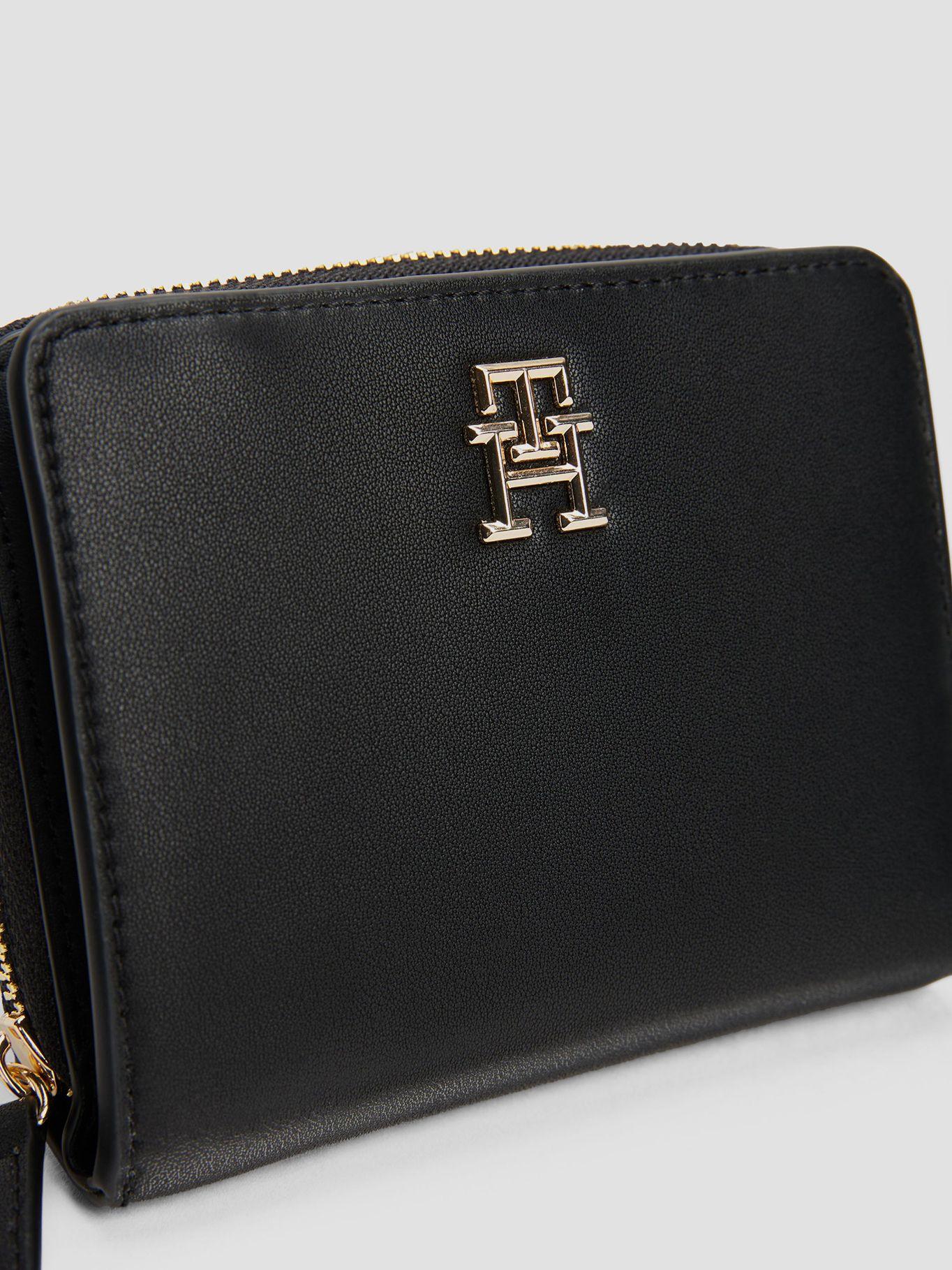 Billetera de Cierre Logo Monogram Negro Tommy Hilfiger-3