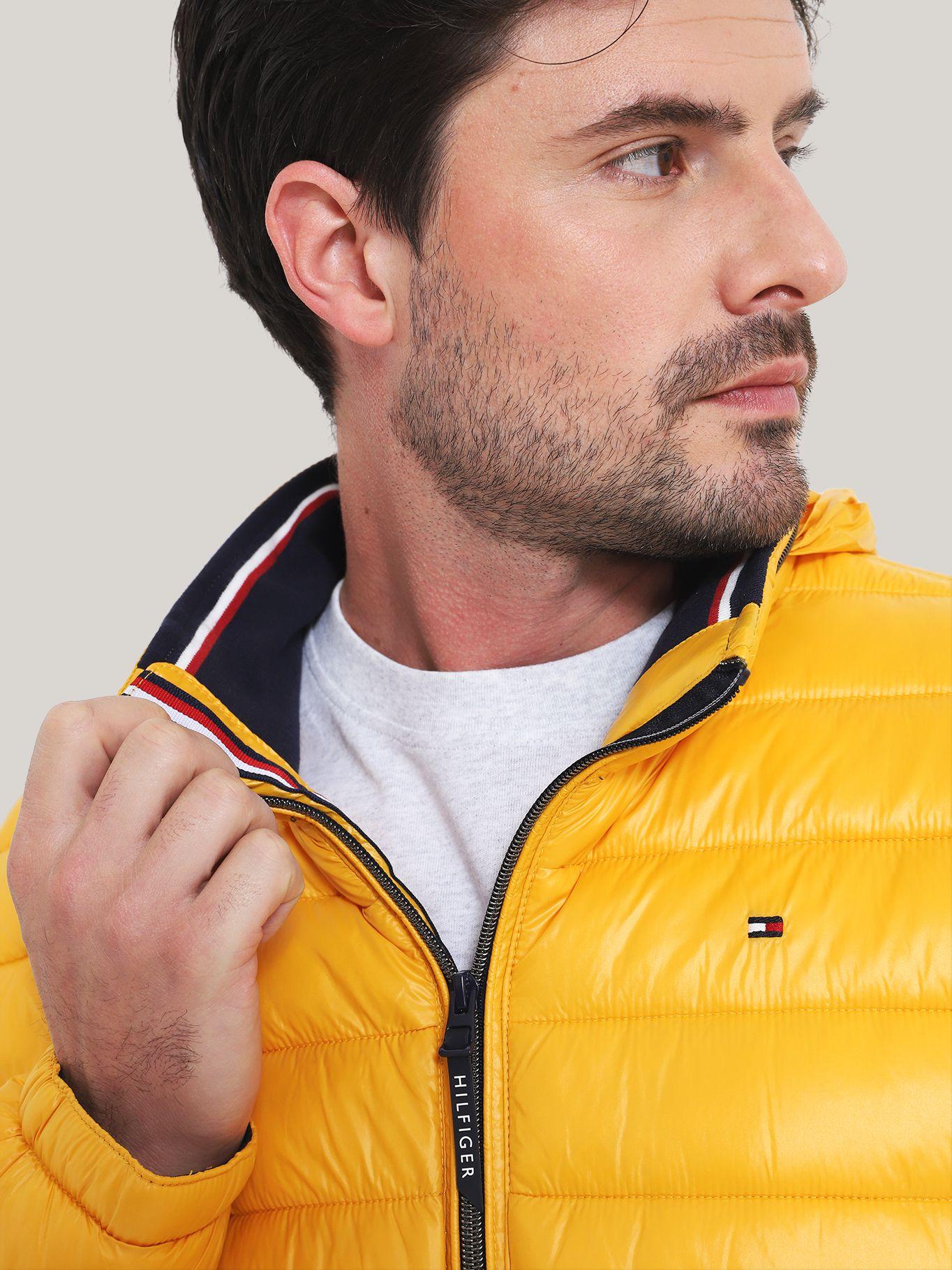 Parka Polished Con Logo Amarillo Tommy Hilfiger-3