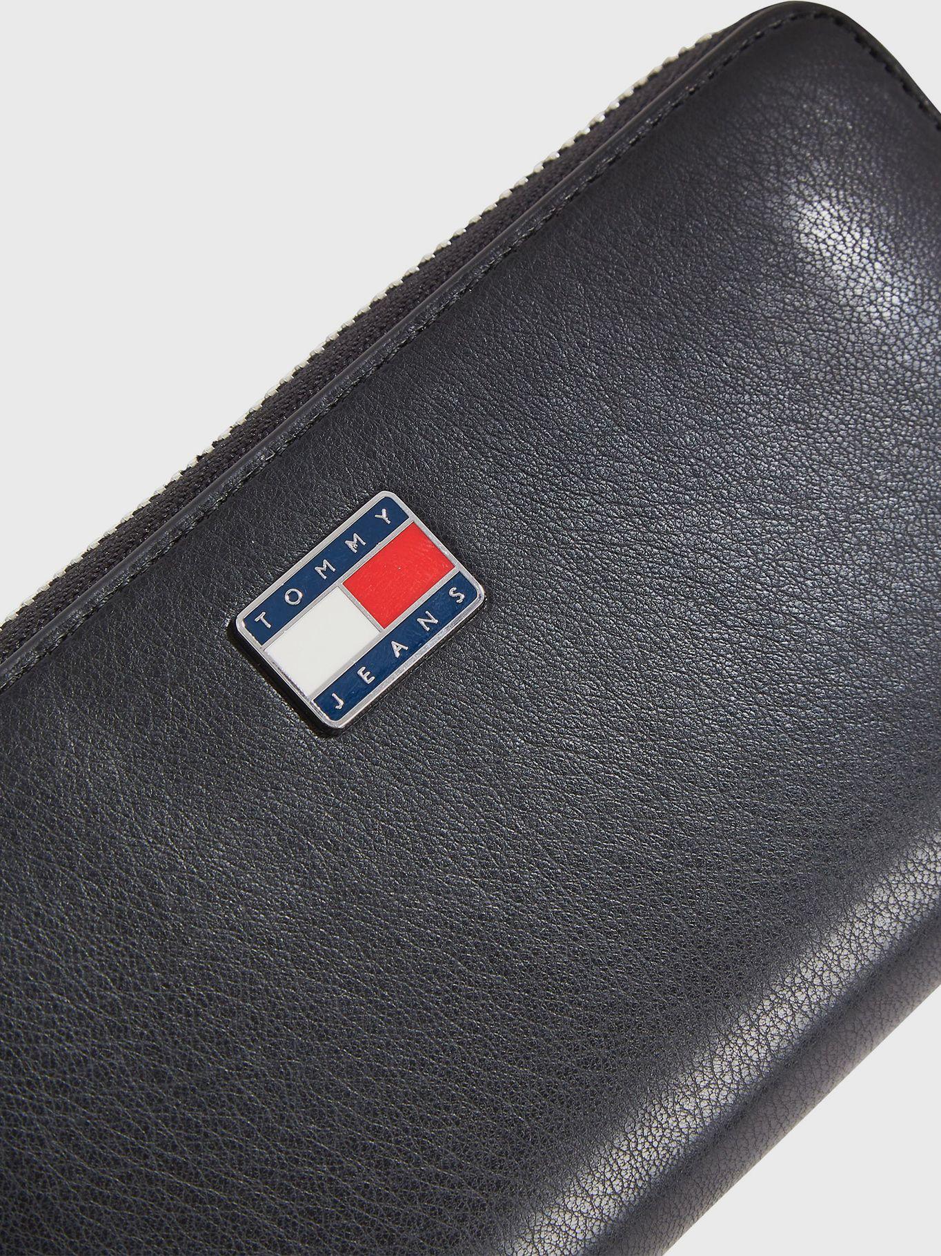 Billetera Pillow Con Cierre Negro Tommy Jeans-3
