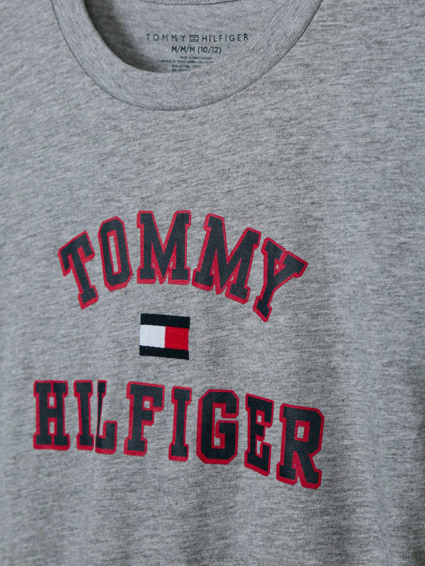 Polera De Niño Varsity Con Logo Gris Tommy Hilfiger-3