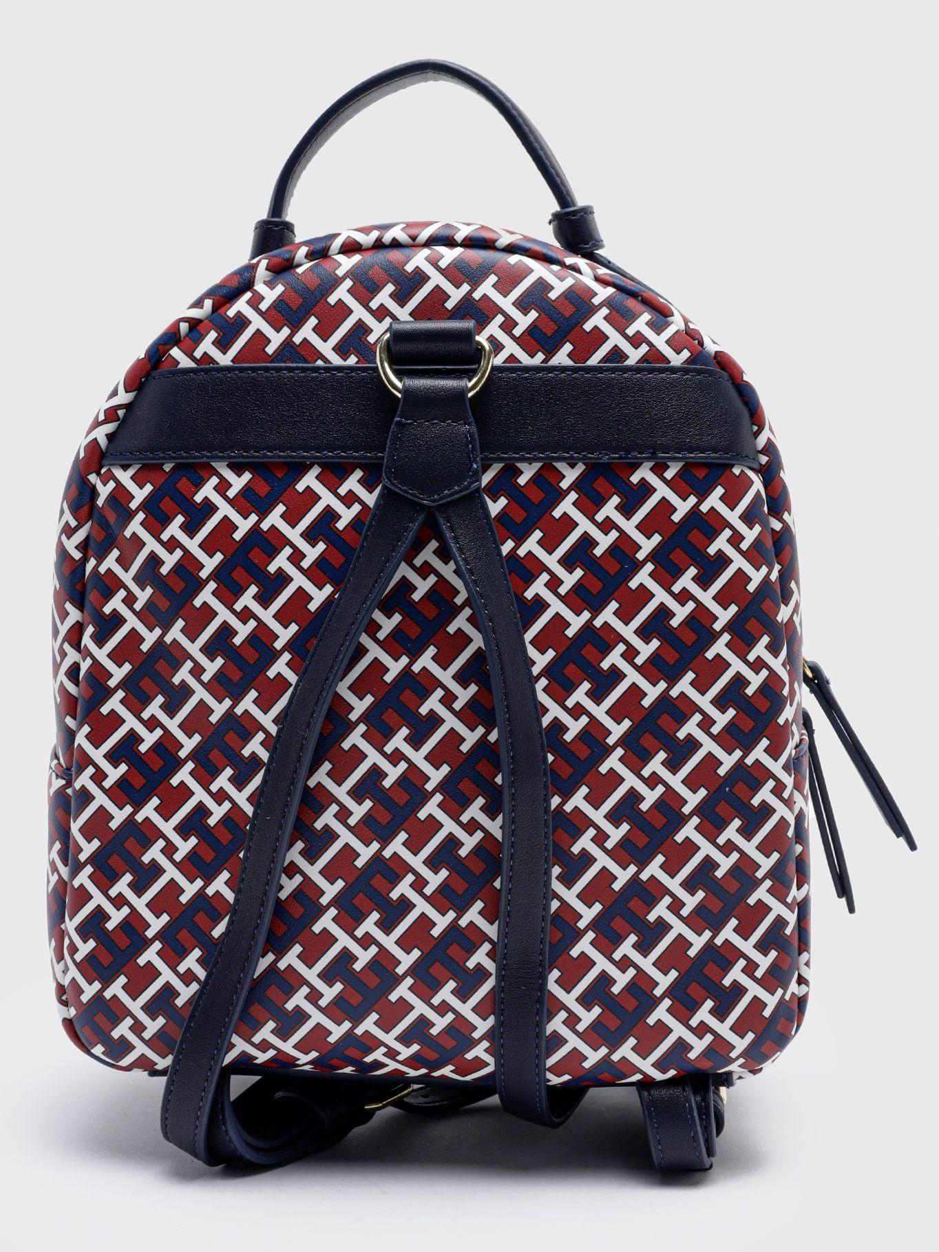 Mochila Dome Monogram Burdeo Tommy Hilfiger-1