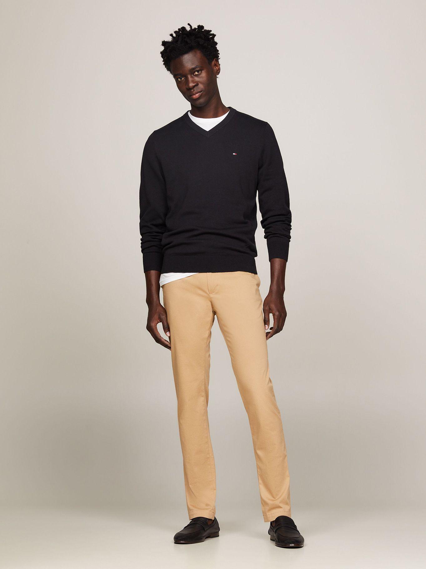 SWEATER BÁSICO V-NECK SIGNATURE NEGRO TOMMY HILFIGER-1