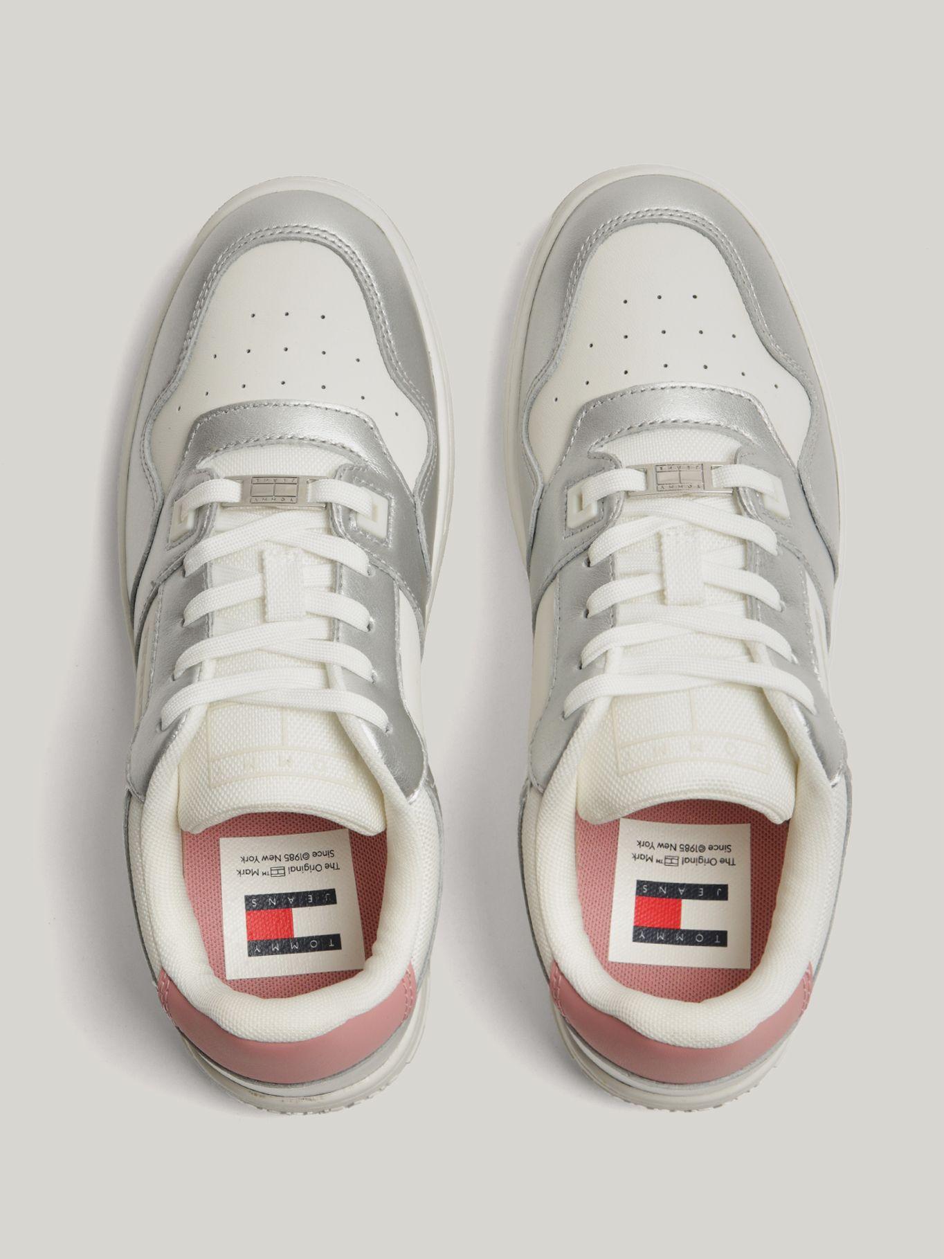 Zapatillas Retro De Cuero Gris Tommy Hilfiger-2